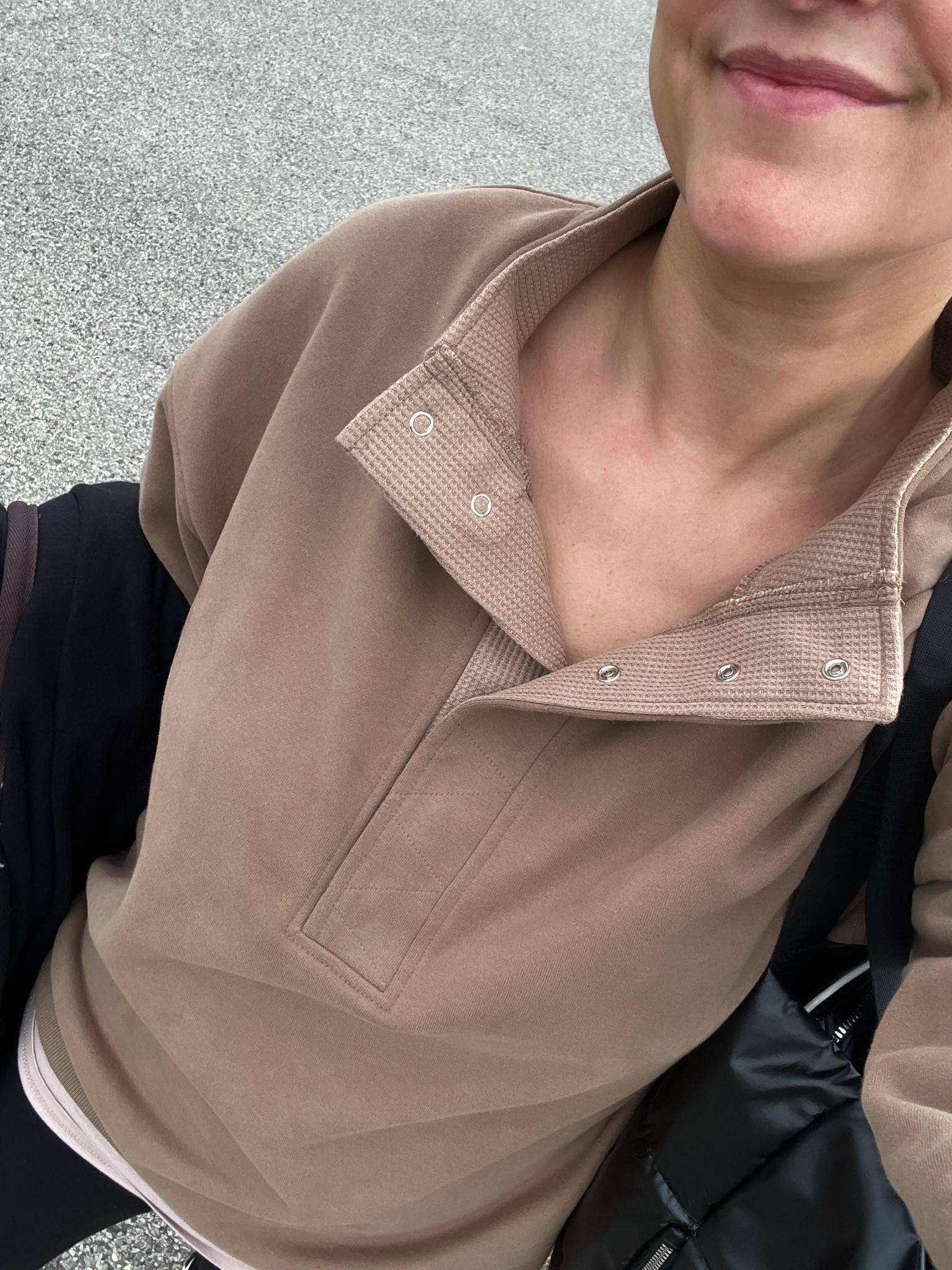 Amazon leggings friendly sweatshirt I’ve been wearing on repeat! Wearing a S. 

#LTKFindsUnder50 #LTKStyleTip #LTKSaleAlert