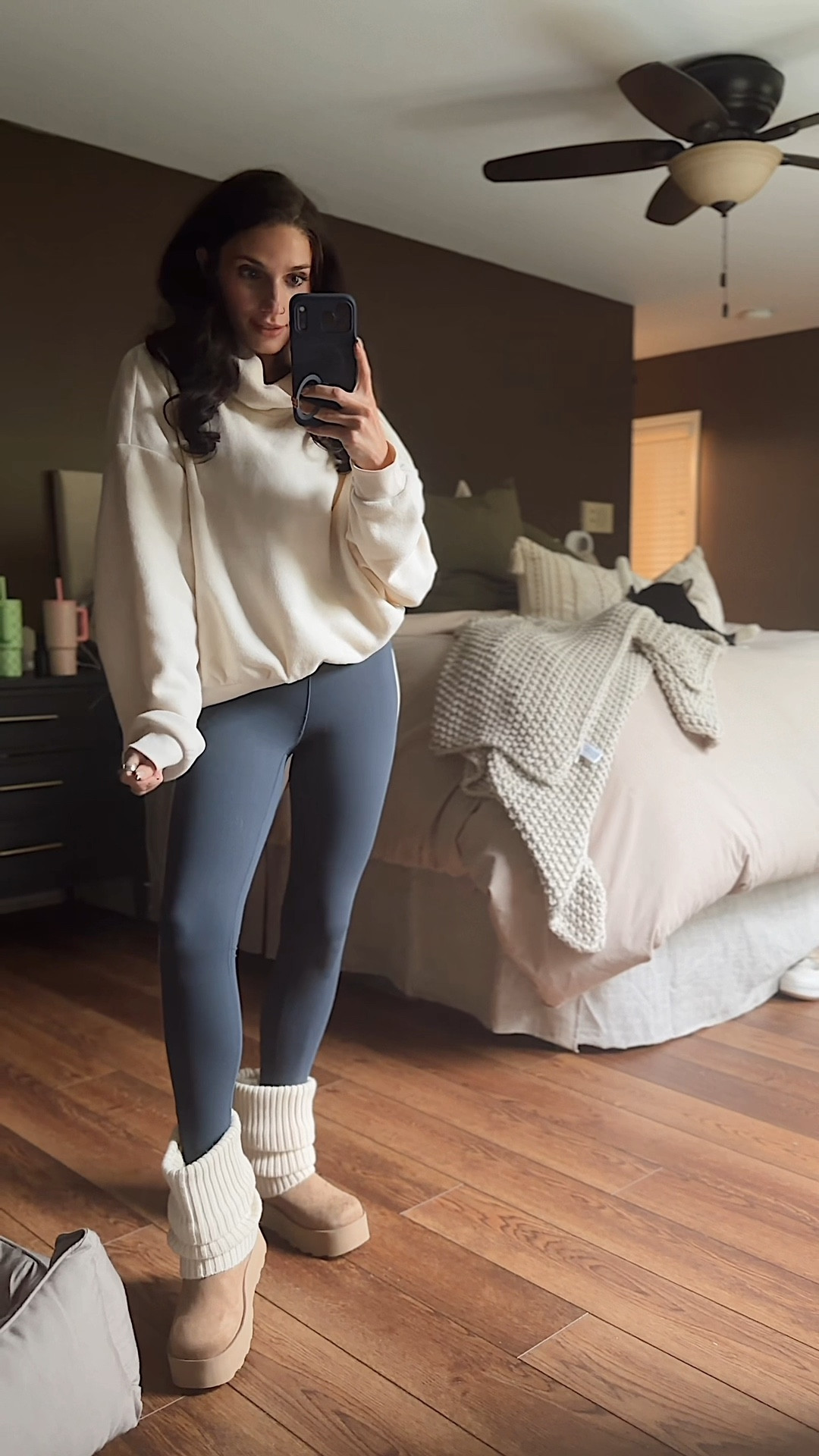 The fleece from @oldnavy  is 💯 percent worth the hype! Just grab it and trust me! 🙌🏼

#LTKFindsUnder50 #LTKActive #LTKStyleTip