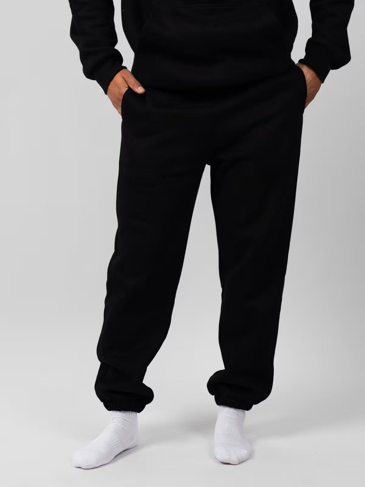 Travel Essentials Sweatpants | Comfrt