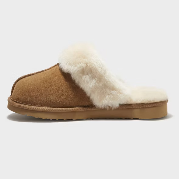 Women's dluxe by dearfoams Kimberly Genuine Shearling Scuff Slippers | Target