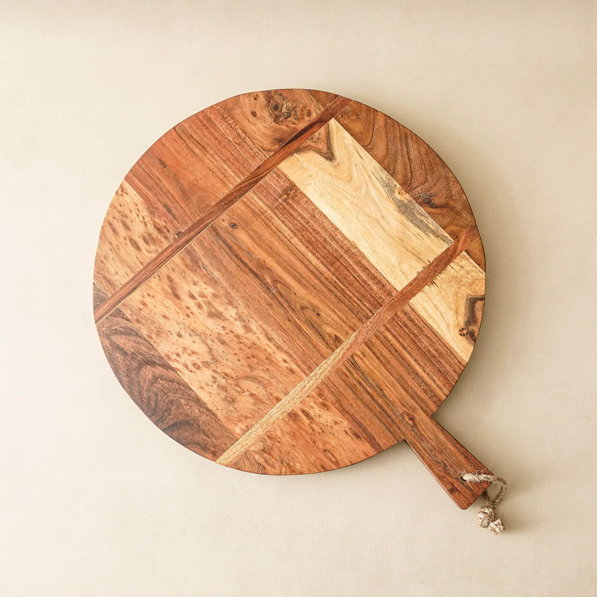 Maeve Round Acacia Wood Board | MJHome