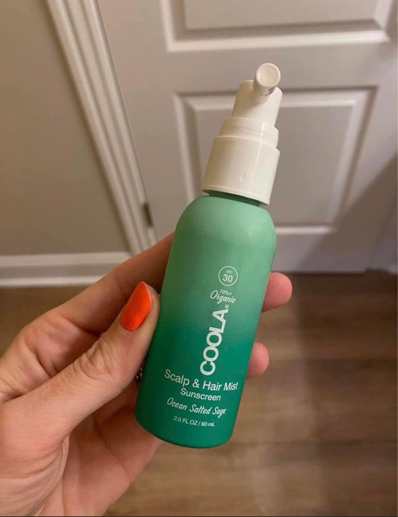 Scalp and hair mist sunscreen 

Hair and scalp sun protection sunscreen leave in spray hair mist hair and beauty healthy hair essentials

#LTKunder50 #LTKFind #LTKbeauty