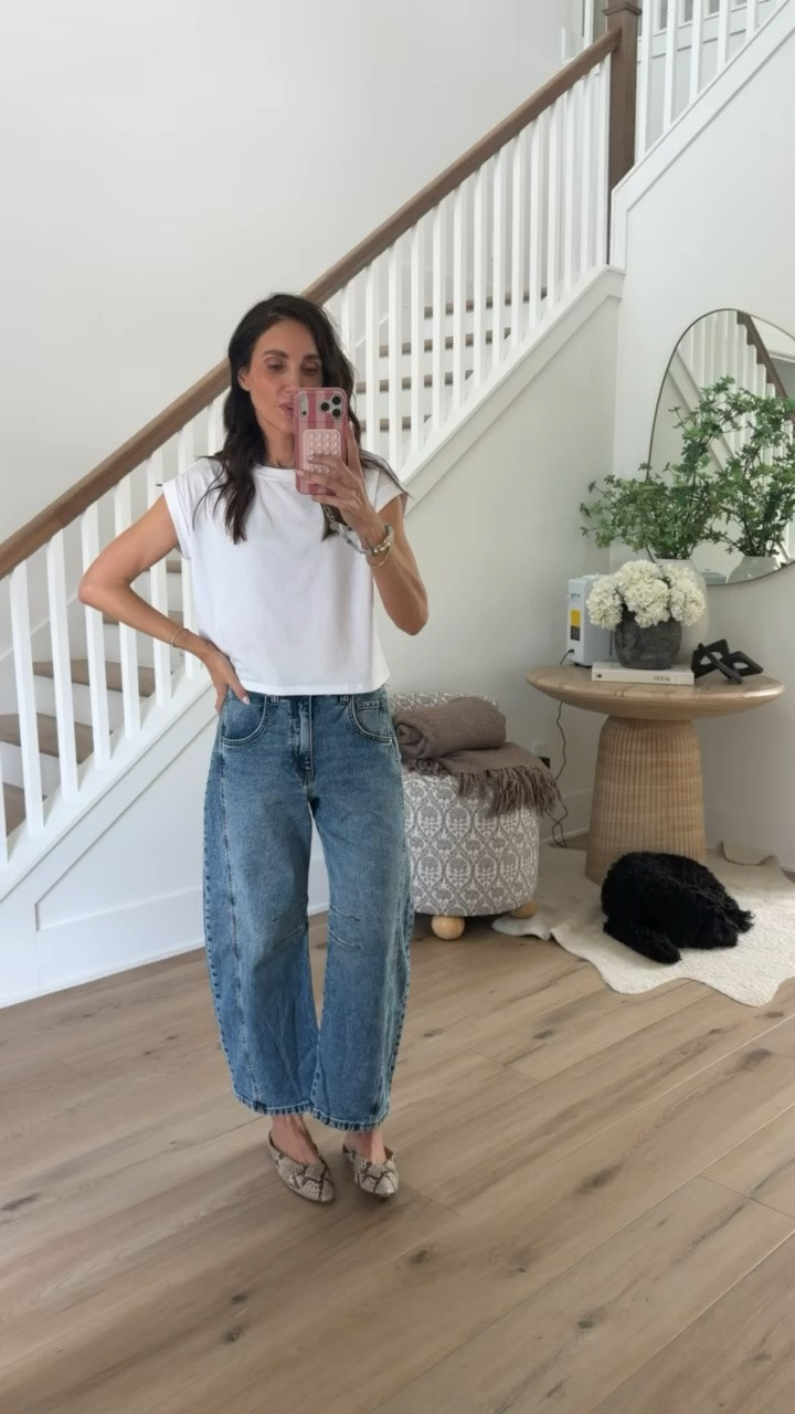 Jeans size 2, size down.