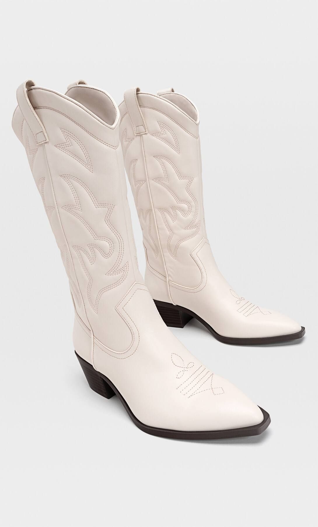 Heeled cowboy boots - Women's fashion | Stradivarius United Kingdom | Stradivarius (UK)