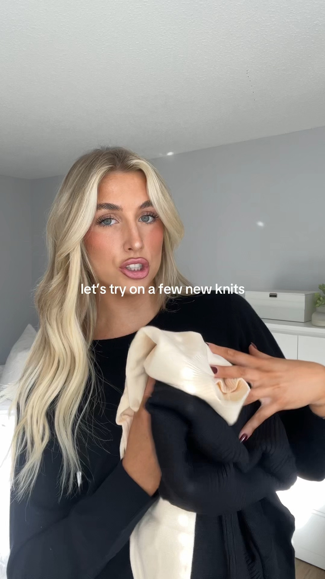 Recent long sleeve knit try on 🖤 Size smalll