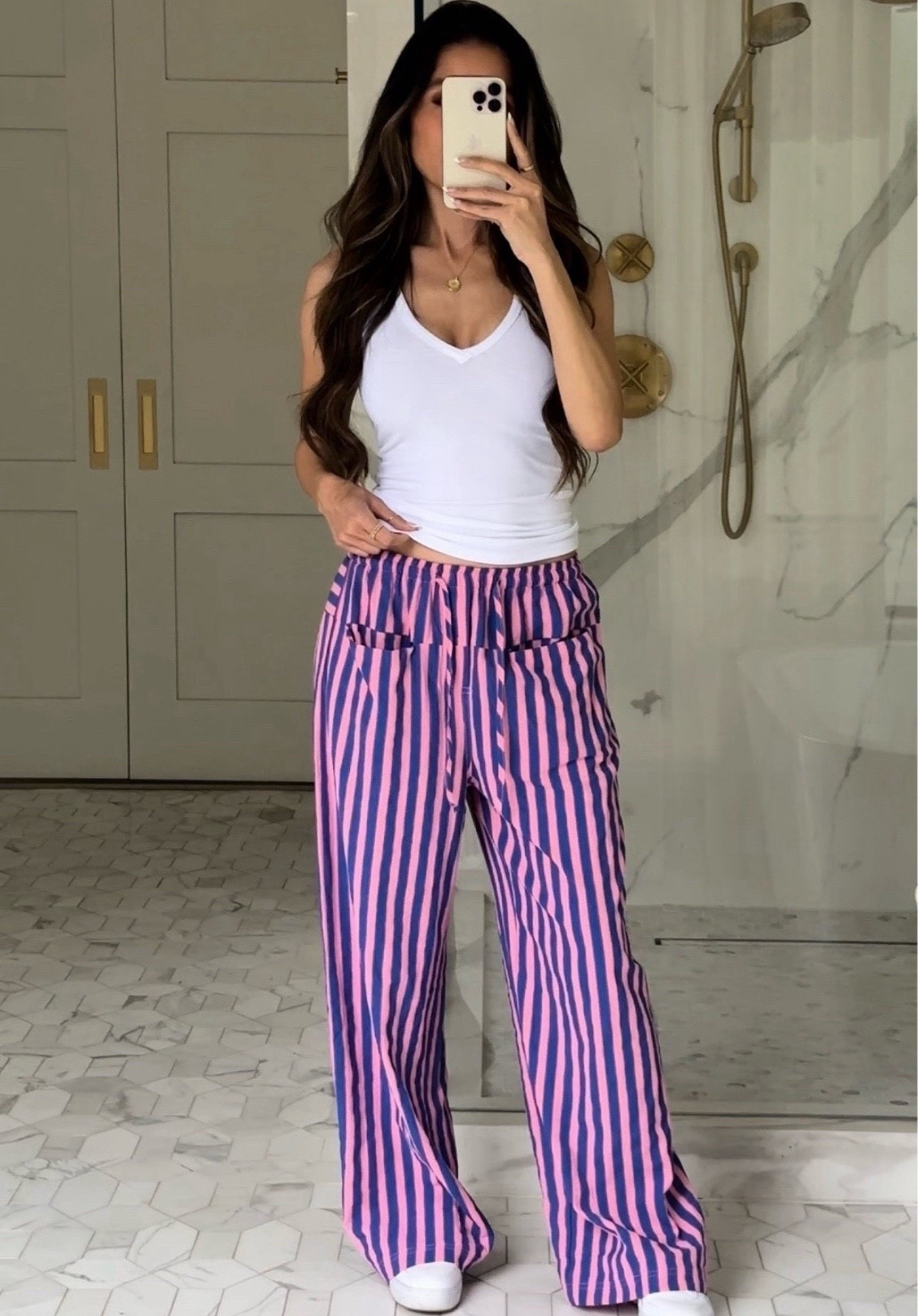 Scroll to shop! Follow for more finds! Xo! 🥰

#LTKootd #LTKgrwm #LTKmomlife