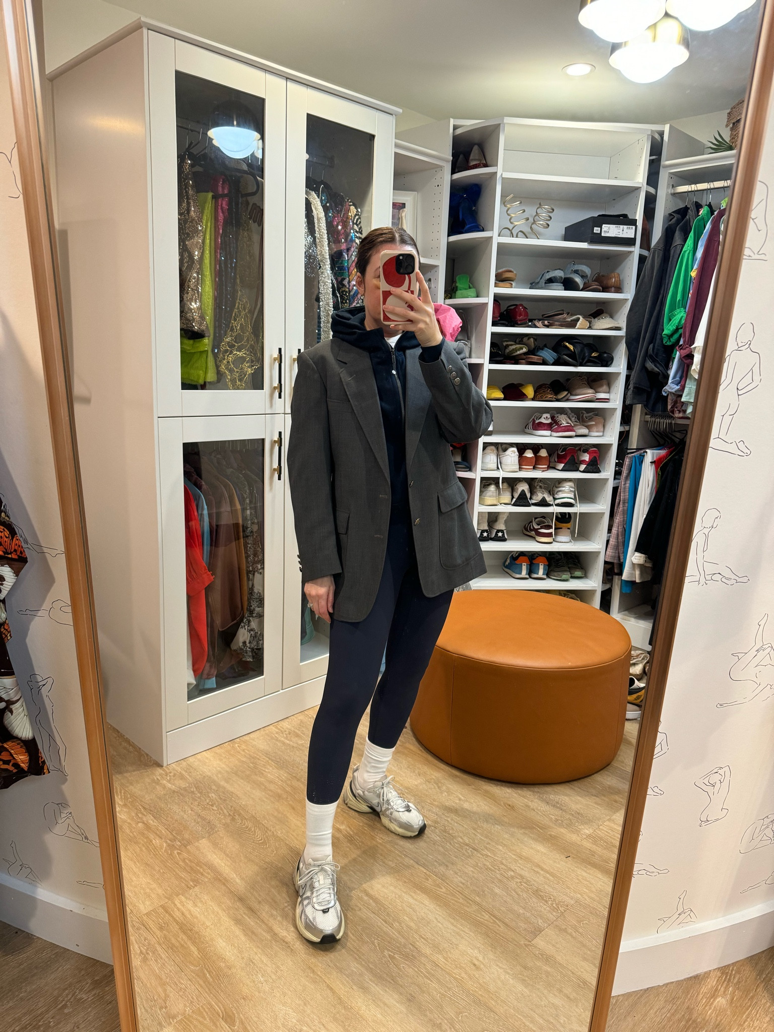 Style Tip: thrift the men’s section for oversized blazers to give your leggings and scuba zip a Pinterest worthy street style look.  

#LTKShoeCrush #LTKFindsUnder50 #LTKStyleTip