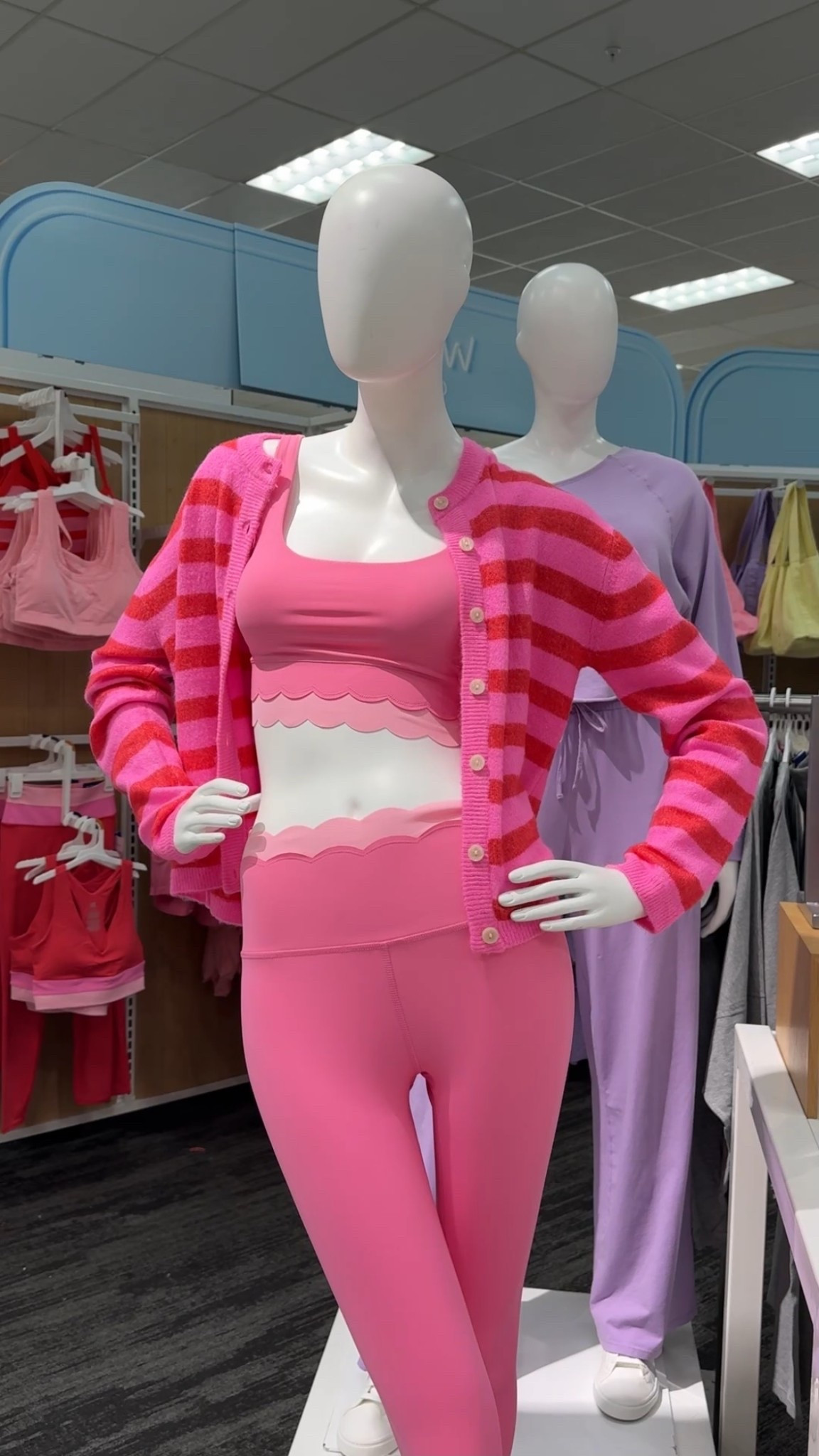 New target finds, target fashion, workout clothes 

#LTKmomlife #LTKFindsUnder50 #LTKfitnessgoals