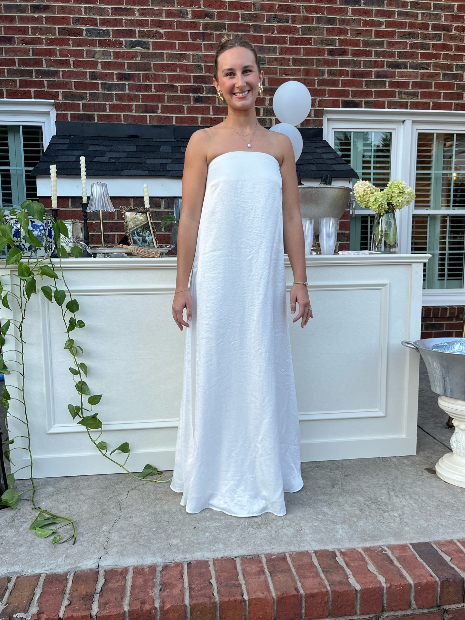 Bridal shower! 
5’8” Small Tall 
for length :) 

#LTKWedding #LTKFindsUnder100 #LTKStyleTip