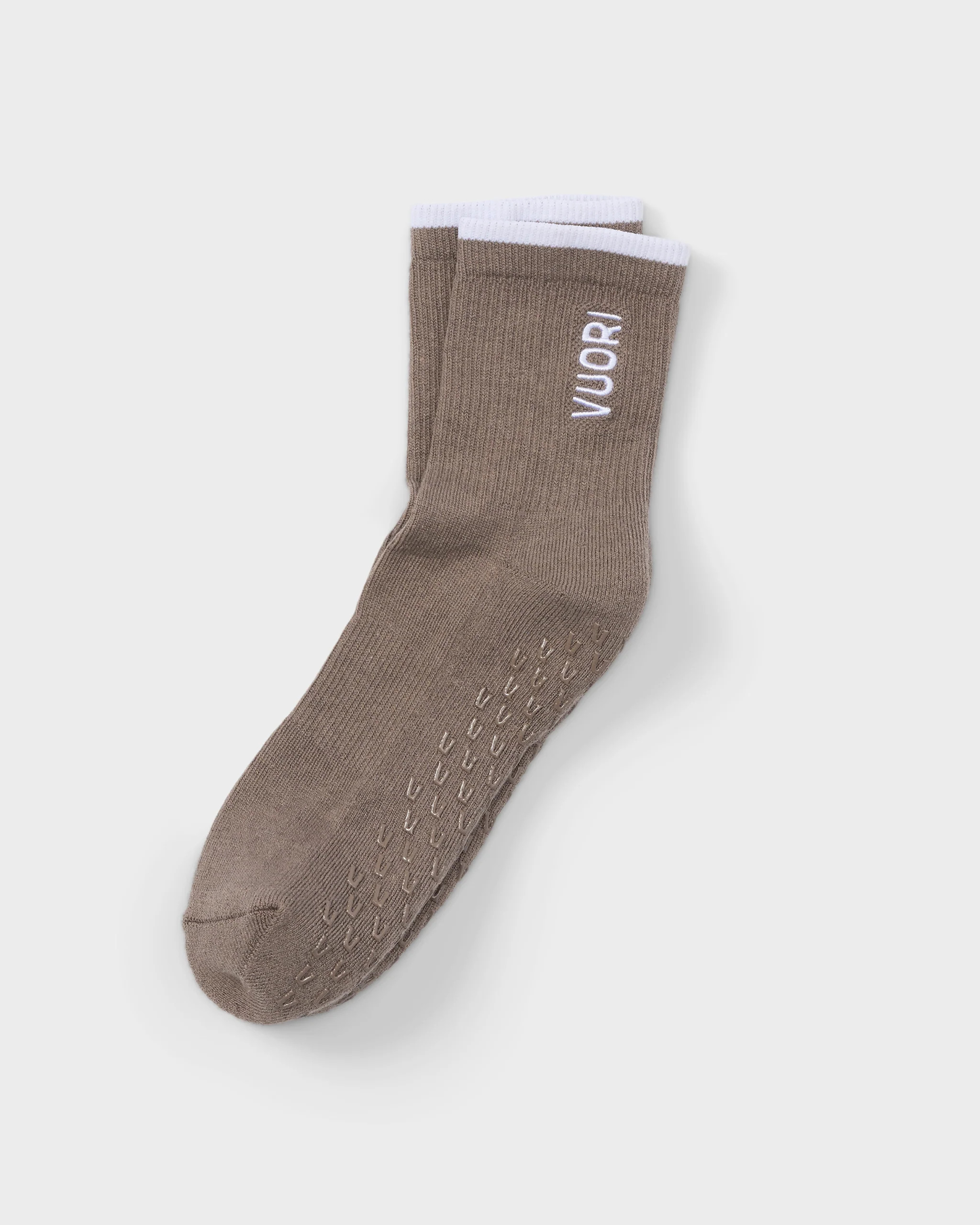 Half Crew Gripper Sock | Smokey Taupe Grip Socks | Vuori | Vuori Clothing (US & Canada)