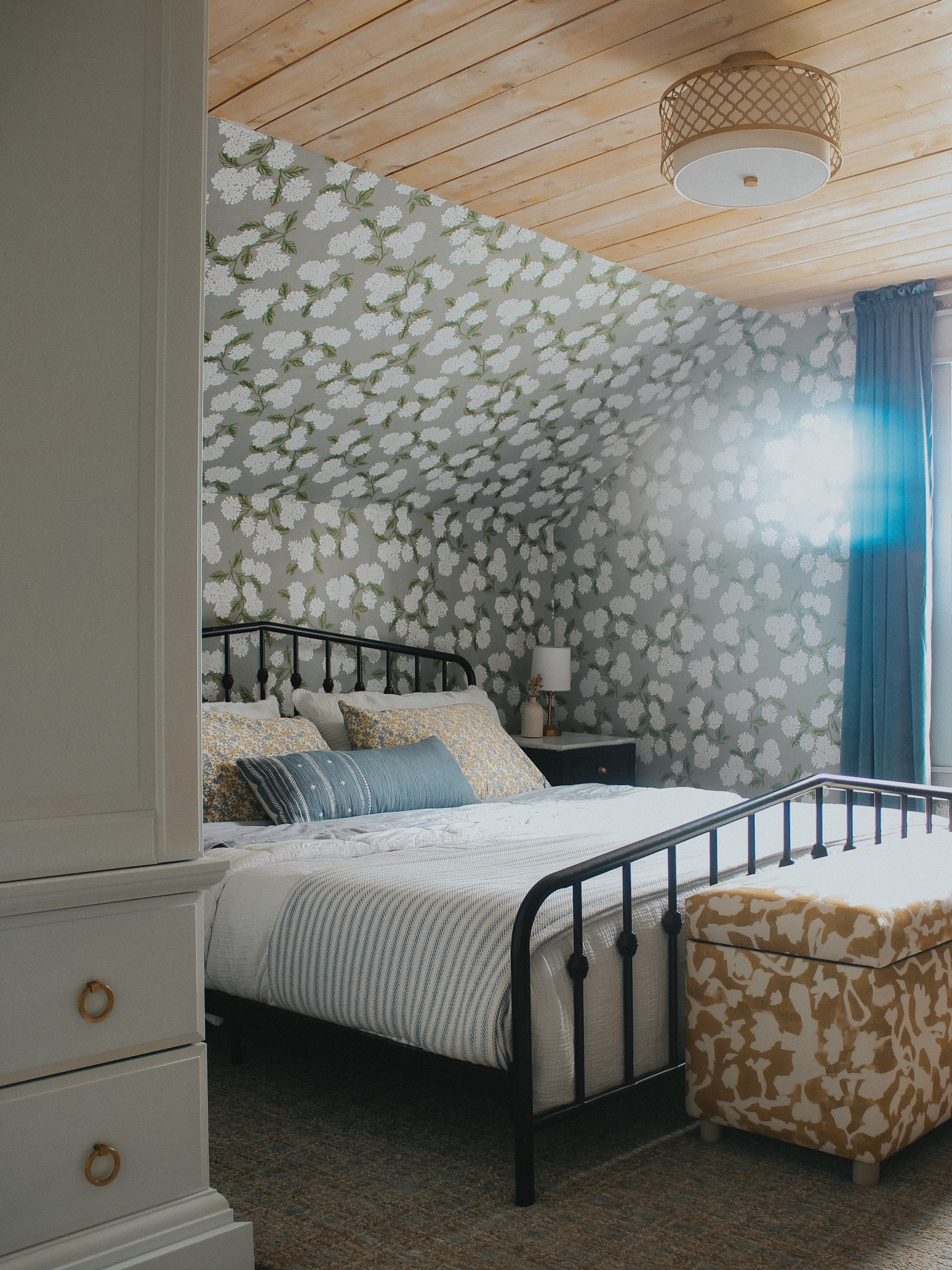 A look at my wallpapered and colorful bedroom!

#LTKhome #LTKSale #LTKSeasonal