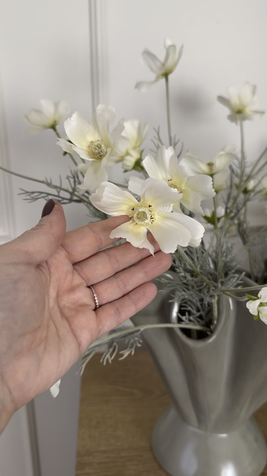 I love these florals!! They look delicate and so pretty! @amazon #amazon #amazonhome #founditonamazon #amazonfinds #flowers #spring #springdecor 

#LTKHome #LTKFindsUnder100 #LTKWatchNow