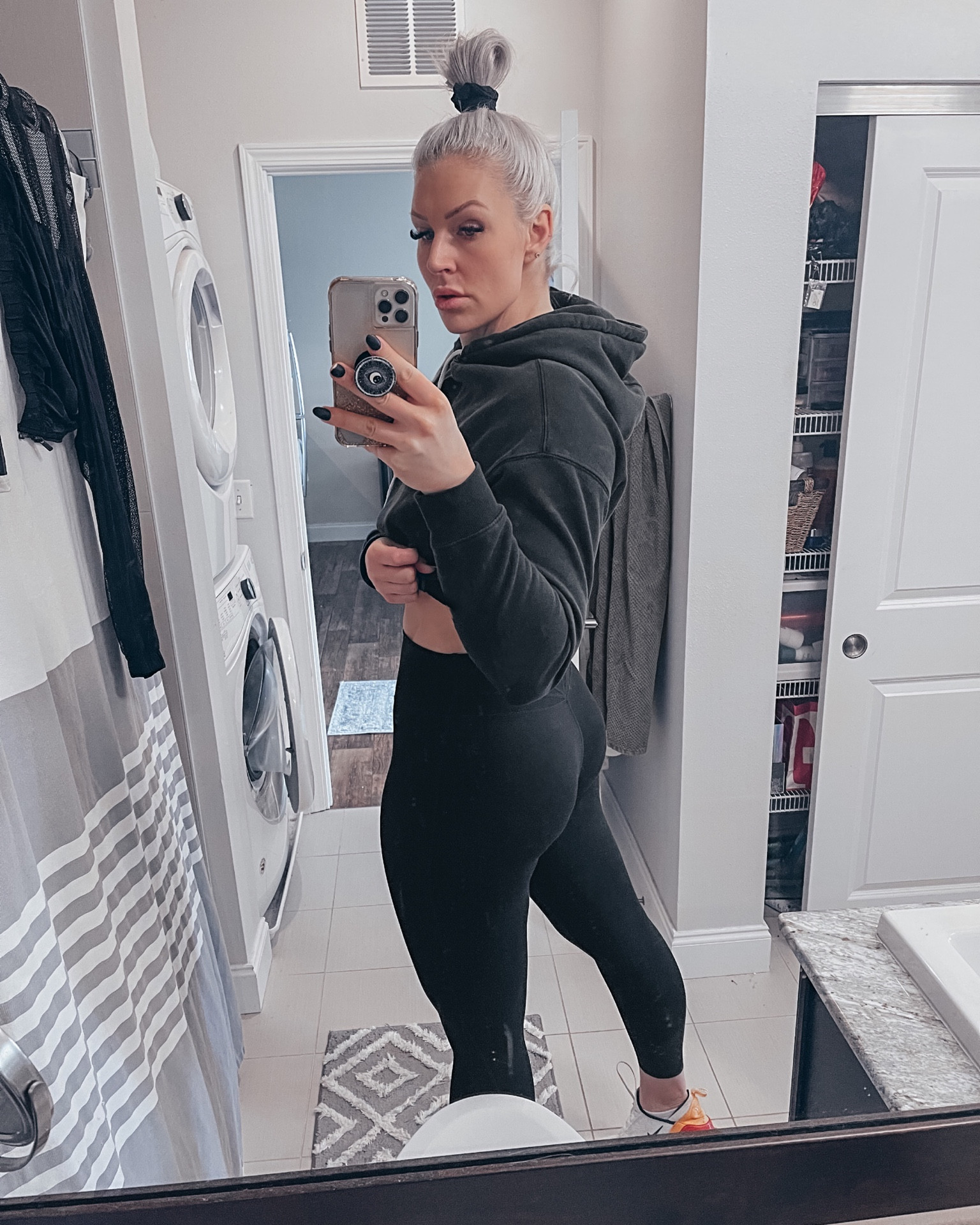 This target crop hoodie I wear all the time over my sports bra on the way to the gym. Wearing these black amazon leggings which I love. No front seams either as have them in several colors! 

M in the leggings TTS but slightly more snug, large in the crop hoodie for more oversized fit. I have the pink bra linked under as well and wear a L in that for my big rib cage and back haha! 

Thanks for following me! 🤍casie_shepherd_

#LTKfit #LTKcurves #LTKstyletip