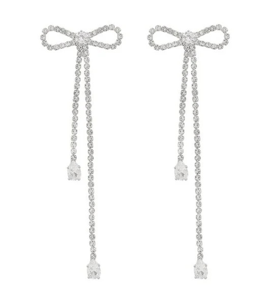 Cute as a Bow Earrings in Silver | Kiwi and Co