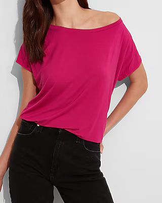 Relaxed Off The Shoulder London Tee | Express