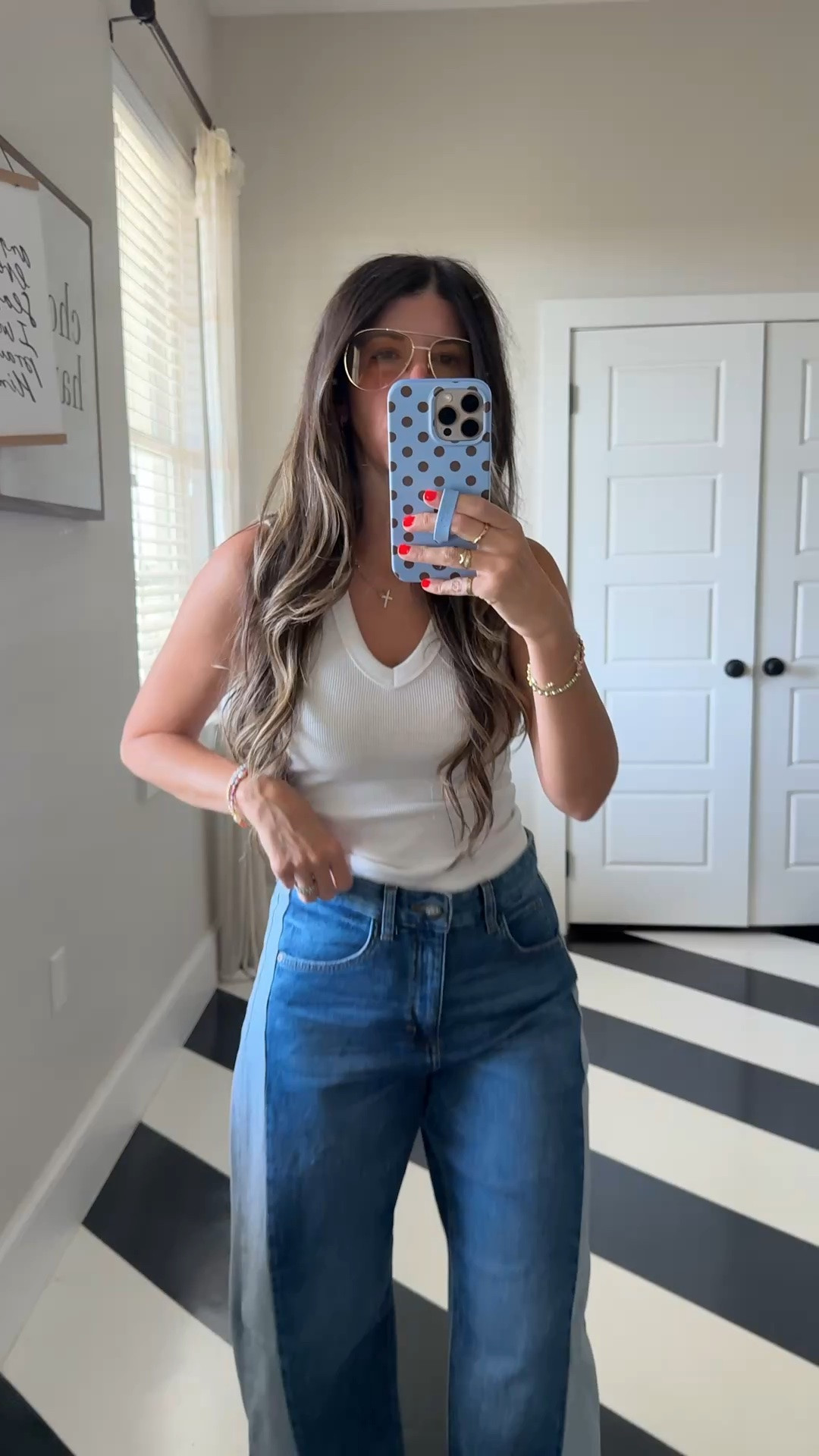 @Walmart two tone denim panel jeans! No words! Wearing a 2, but could have done my regular size 0 for a true fit!

#LTKootd #LTKOver40 #LTKmomlife