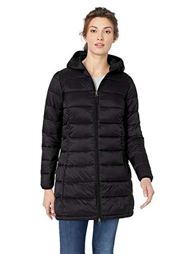 Amazon Essentials Women's Lightweight Water-Resistant Packable Puffer Coat | Amazon (US)