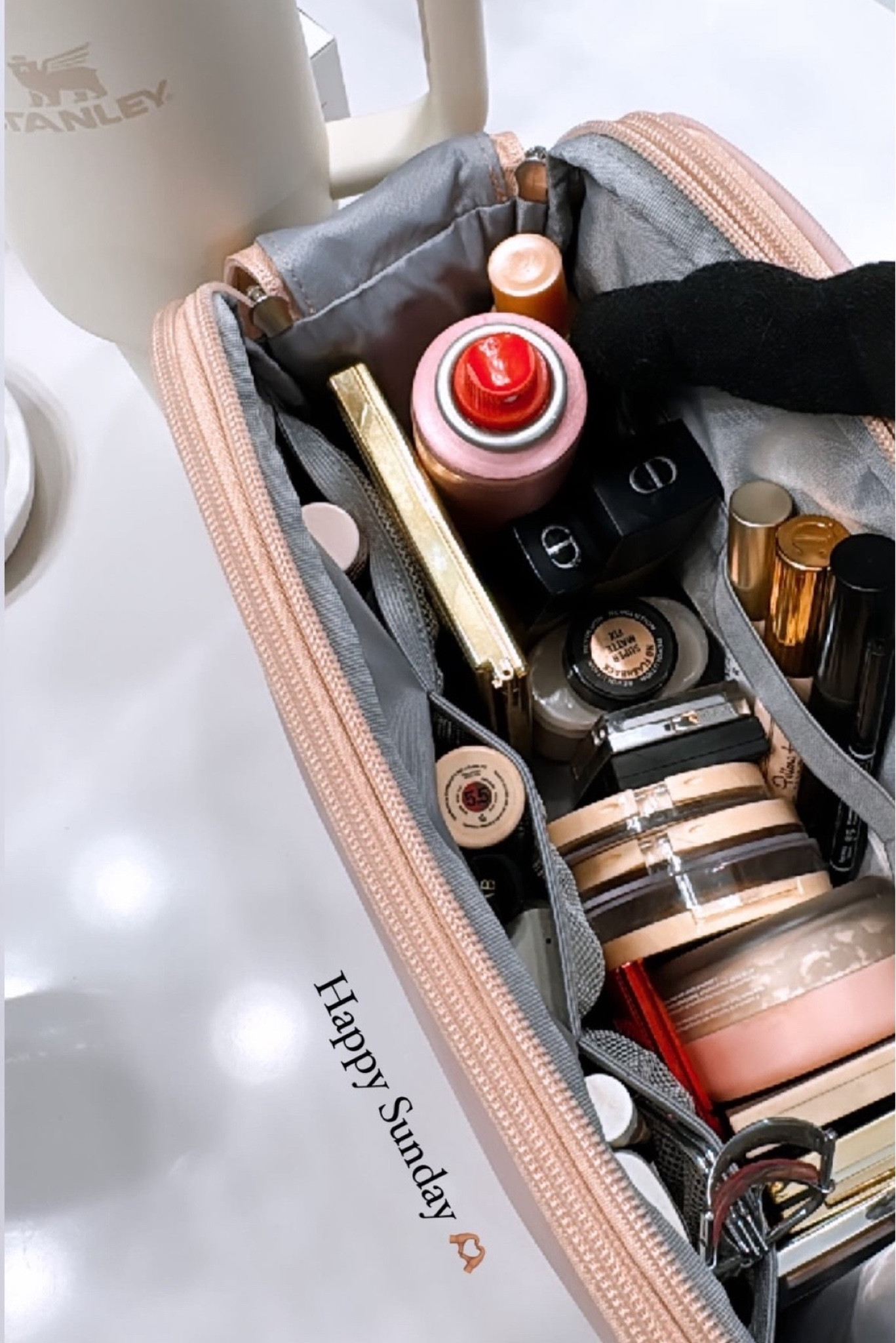 The BEST travel makeup bag! 

Travel 
Spring sale 
Beauty 
Makeup 
Spring break 

#LTKtravel #LTKfindsunder50 #LTKsalealert