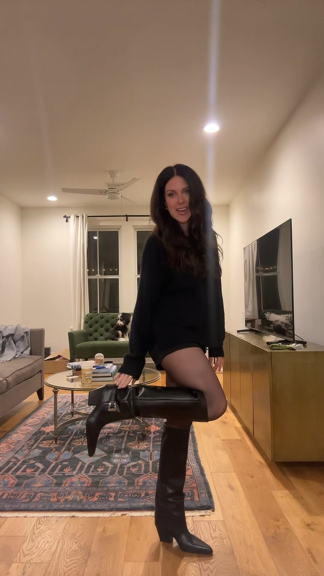 My cold weather uniform. A cashmere sweater, shorts, wolford tights and a tall boot. These Paris Texas boots are amazing quality and on MAJOR sale. I love that they’re different than what I’ve seen everyone else wearing this season. 

Black knee high boot, Dorsey earrings, ear stack, tights and shorts

#LTKSaleAlert #LTKootd