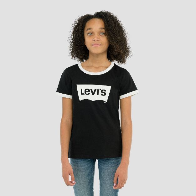 Levi's® Girls' Short Sleeve Oversized Batwing Graphic T-Shirt | Target