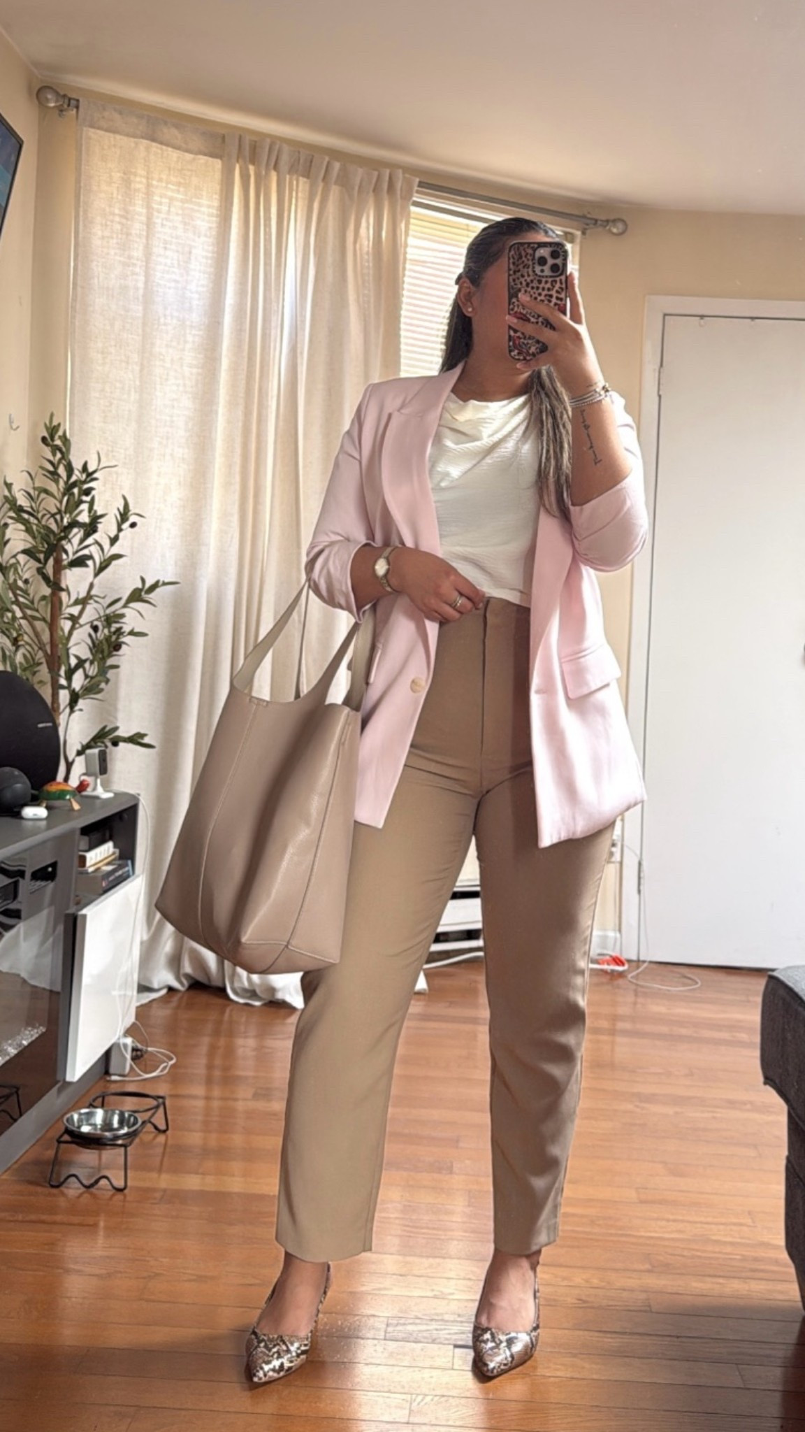 Happy Tuesday 💖✨

#LTKgrwm #LTKootd #LTKWorkwear