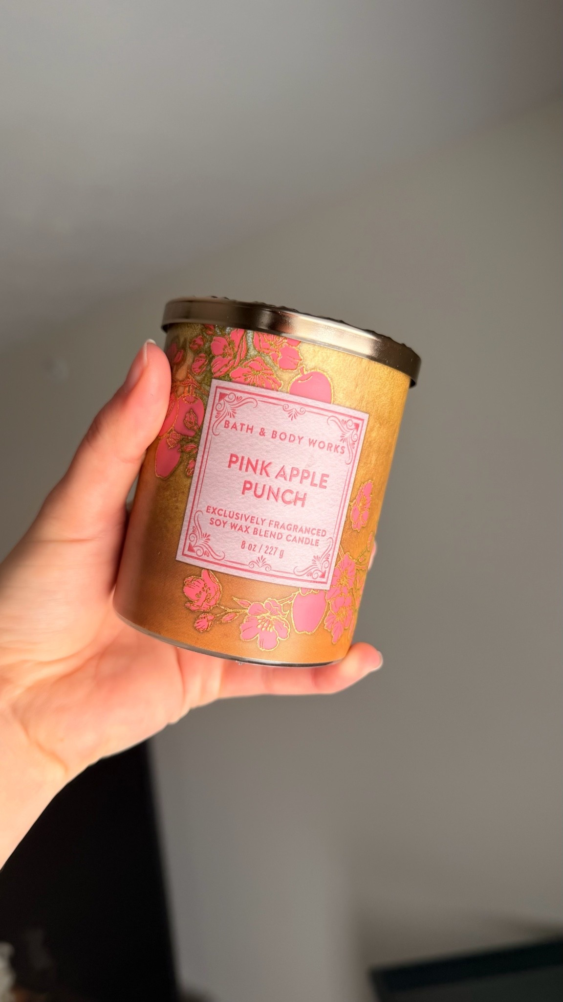 Bath and body works is my favorite brand for candles and home fragrances. It's special, it's so delicious for my kitchen, I use it while I clean and when I'm cooking so that everything smells very good, I love it

#LTKdayinmylife #LTKHome #LTKfoodie