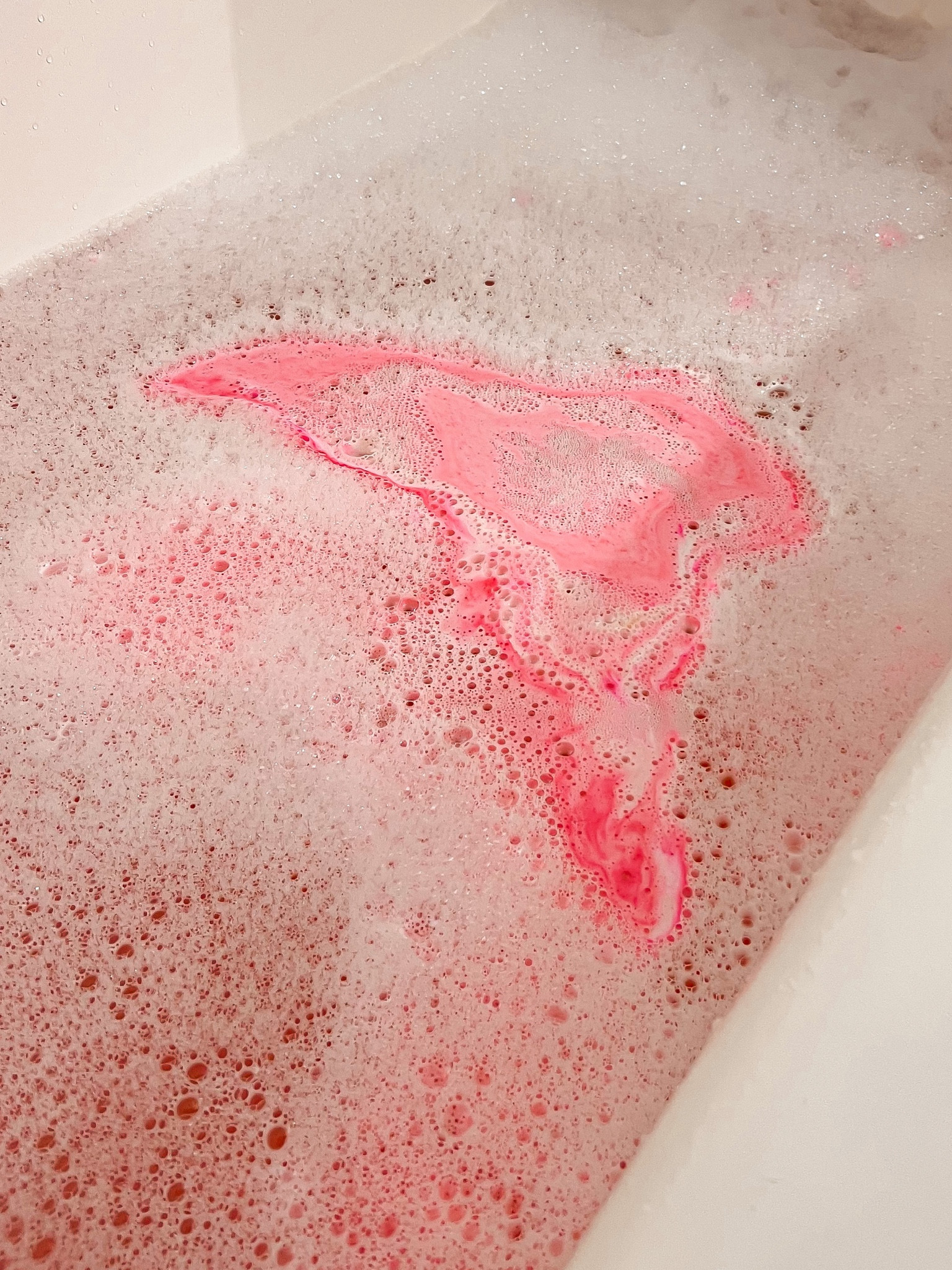 Fun bath b💣mbs for Valentine’s Day! 💕❤️

#LTKSeasonal #LTKhome #LTKfamily