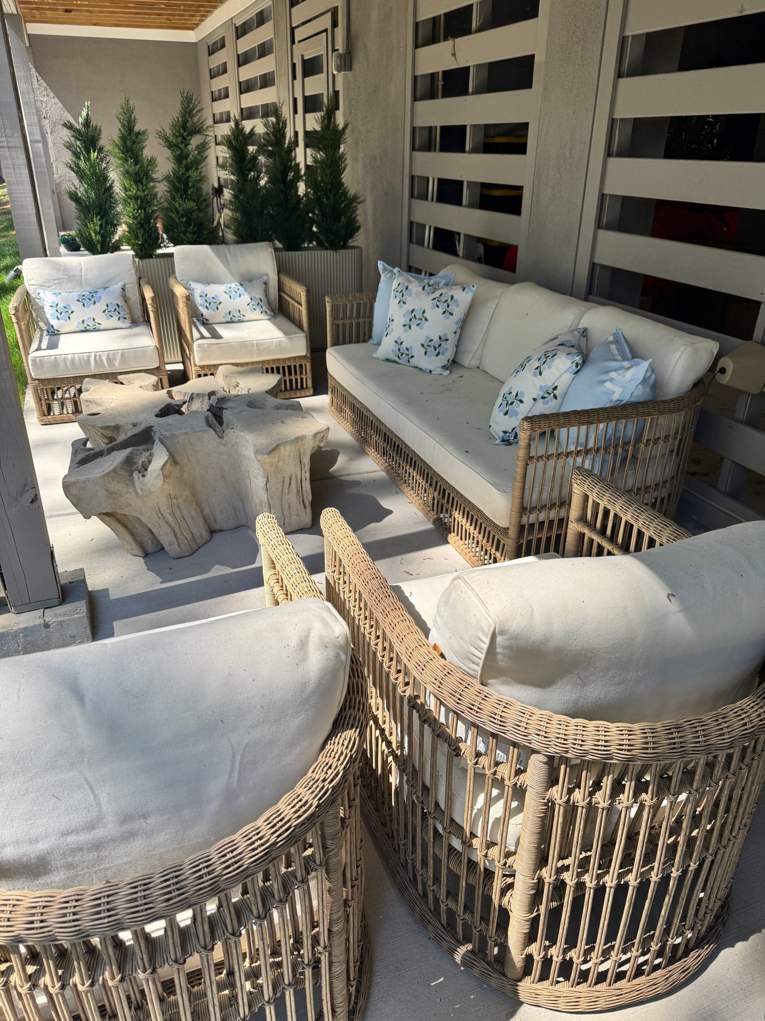 It's patio weather! 


#LTKSeasonal #LTKHome #LTKdayinmylife