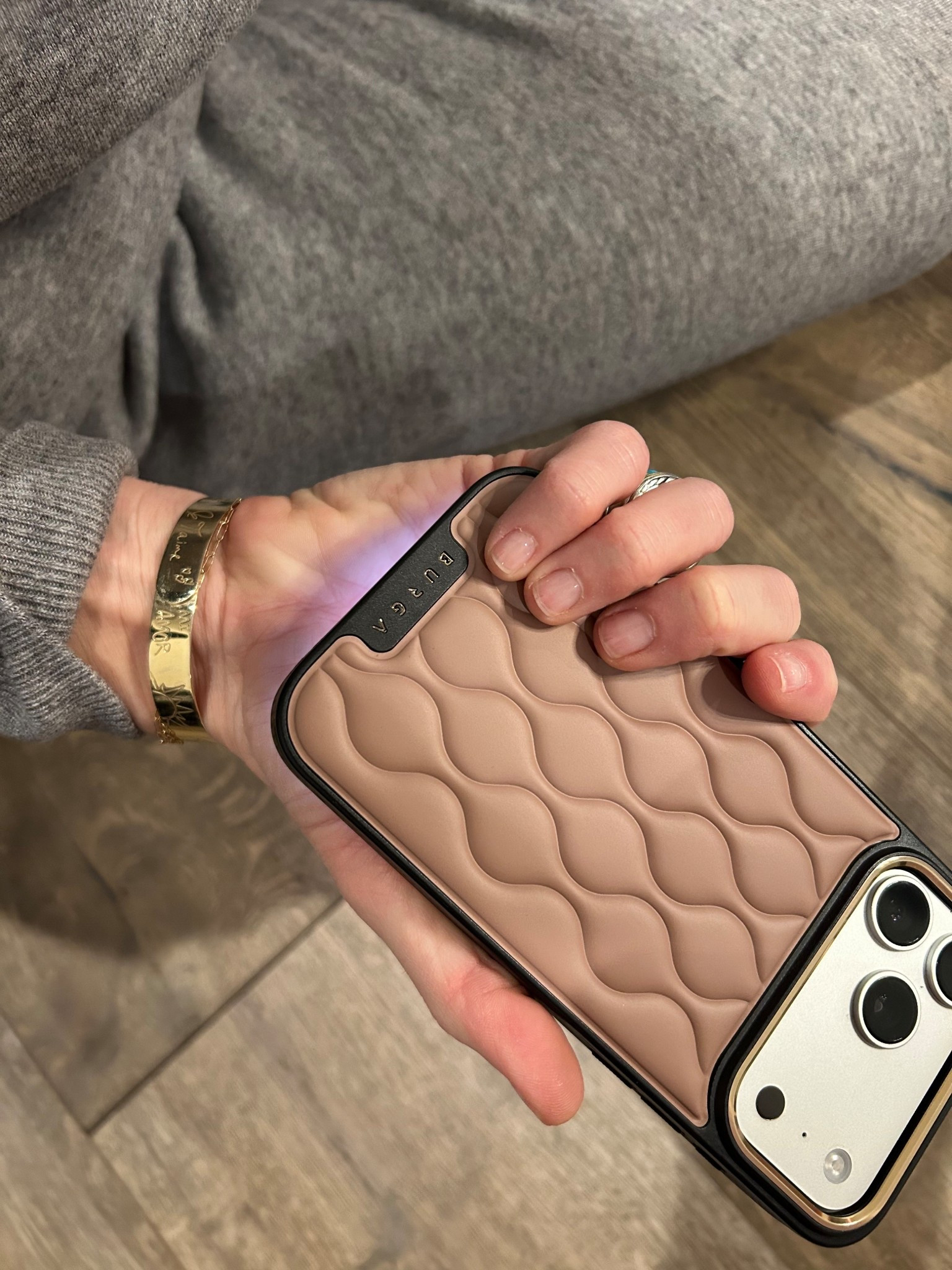 Puffy phone case ☎️