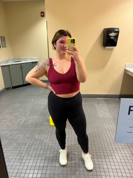 My all lululemon midsize workout outfit of the day! Align tank size 14, Wunder train leggings size 12, and the lifting shoes! 
Size 14 fitness
Size 14 gym outfit
Curvy gym outfit
Curvy leggings


#LTKfit #LTKcurves #LTKunder100