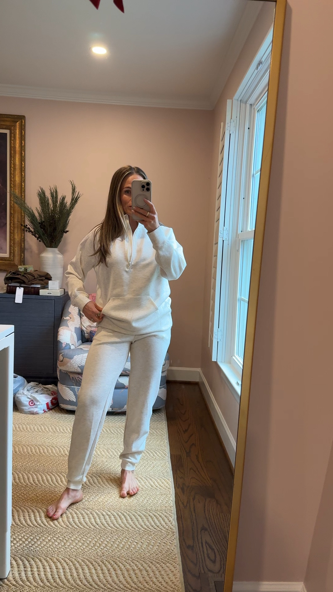 Target loungewear set I’m impressed with! I recommend sizing up in the joggers. I’m wearing a small for reference

#LTKFindsUnder100 #LTKFindsUnder50 #LTKootd