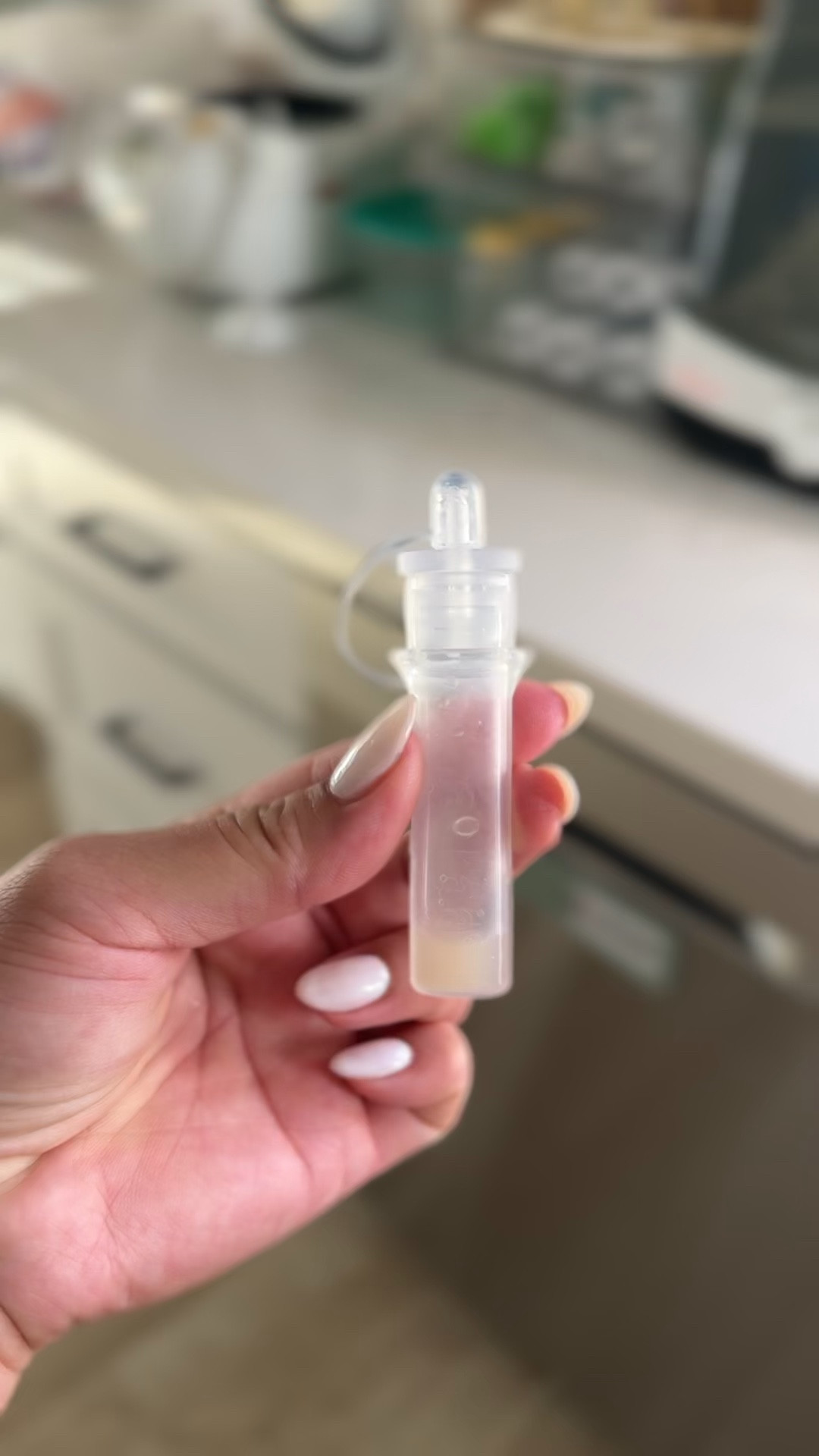 37 weeks pregnant expressing 