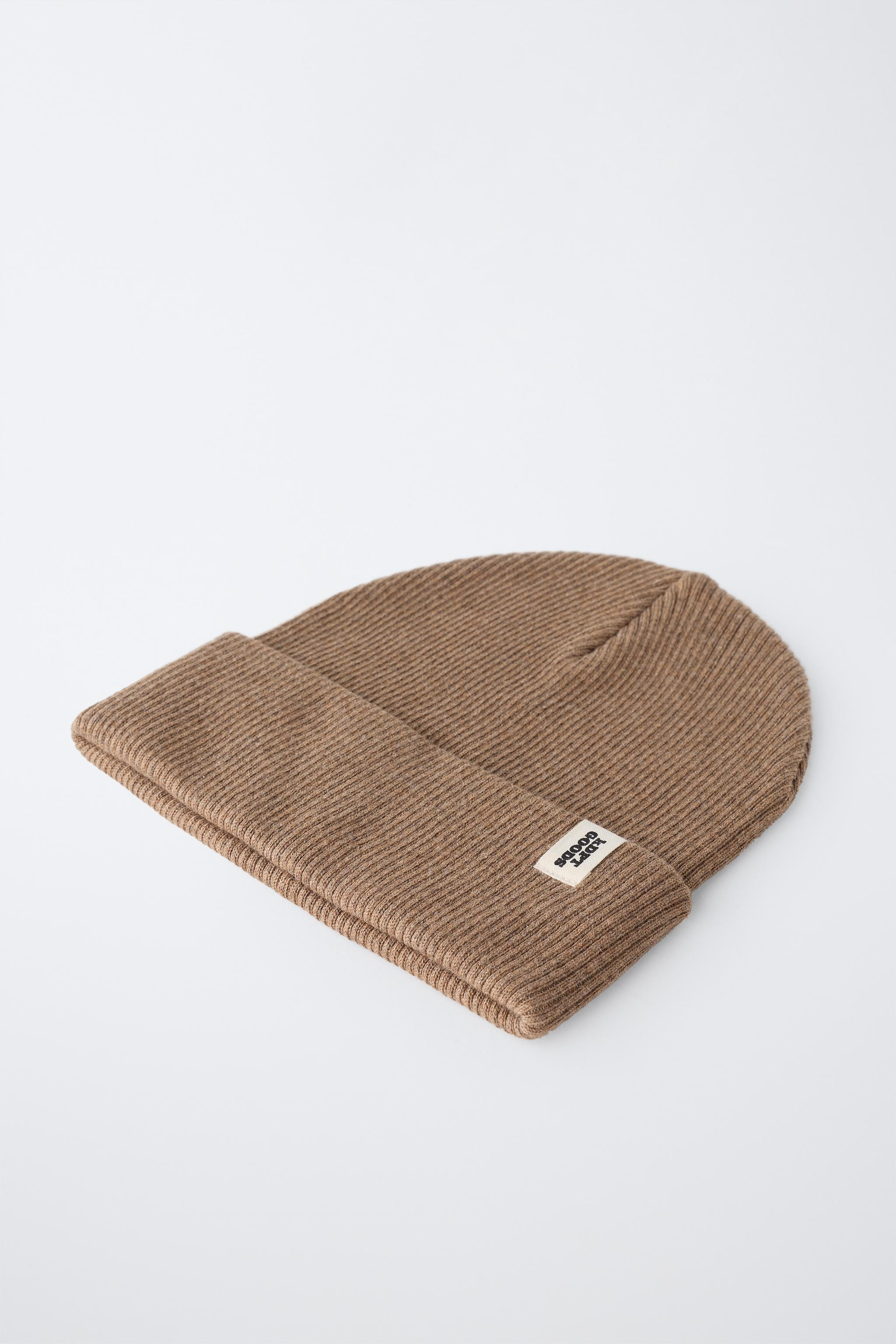 RIBBED KNIT BEANIE WITH LABEL | Zara UK