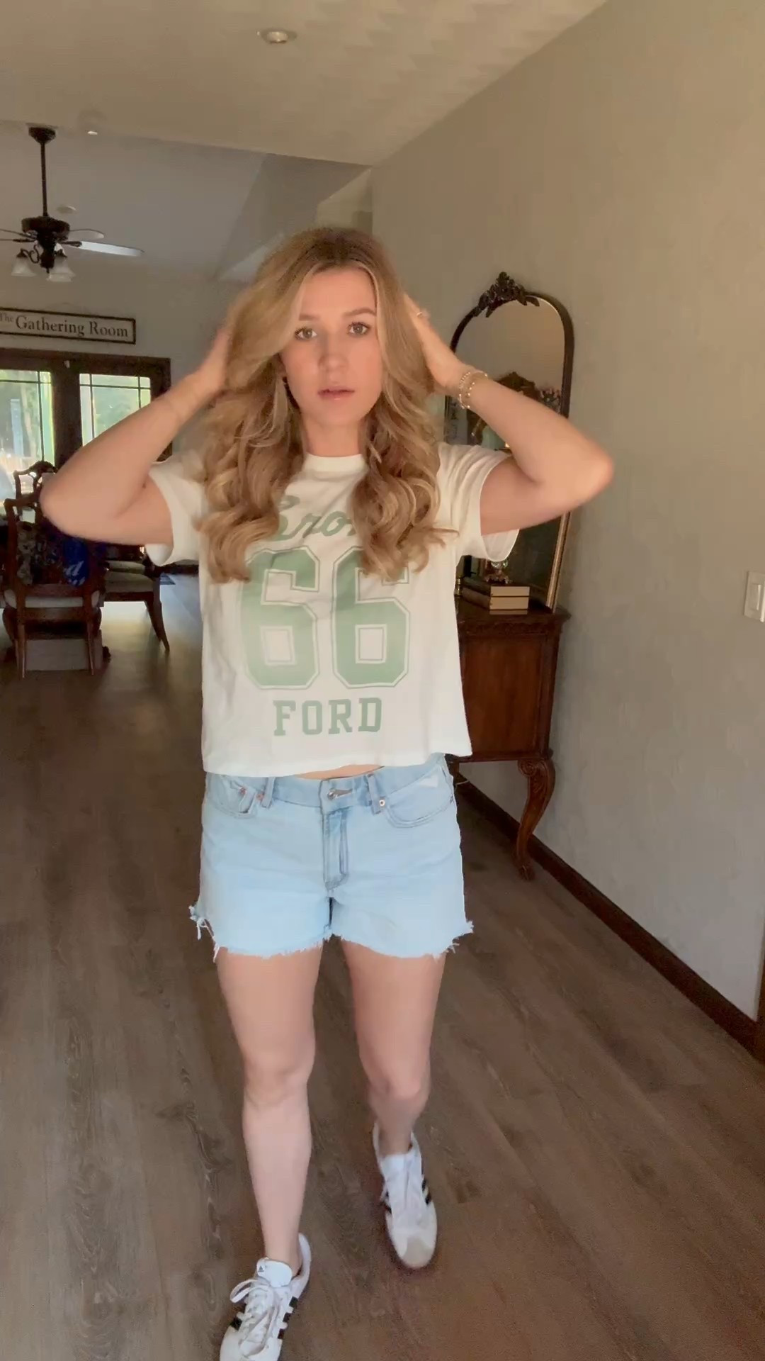 whoever said basic outfits can't be cute is a liar 

#LTKMidsize