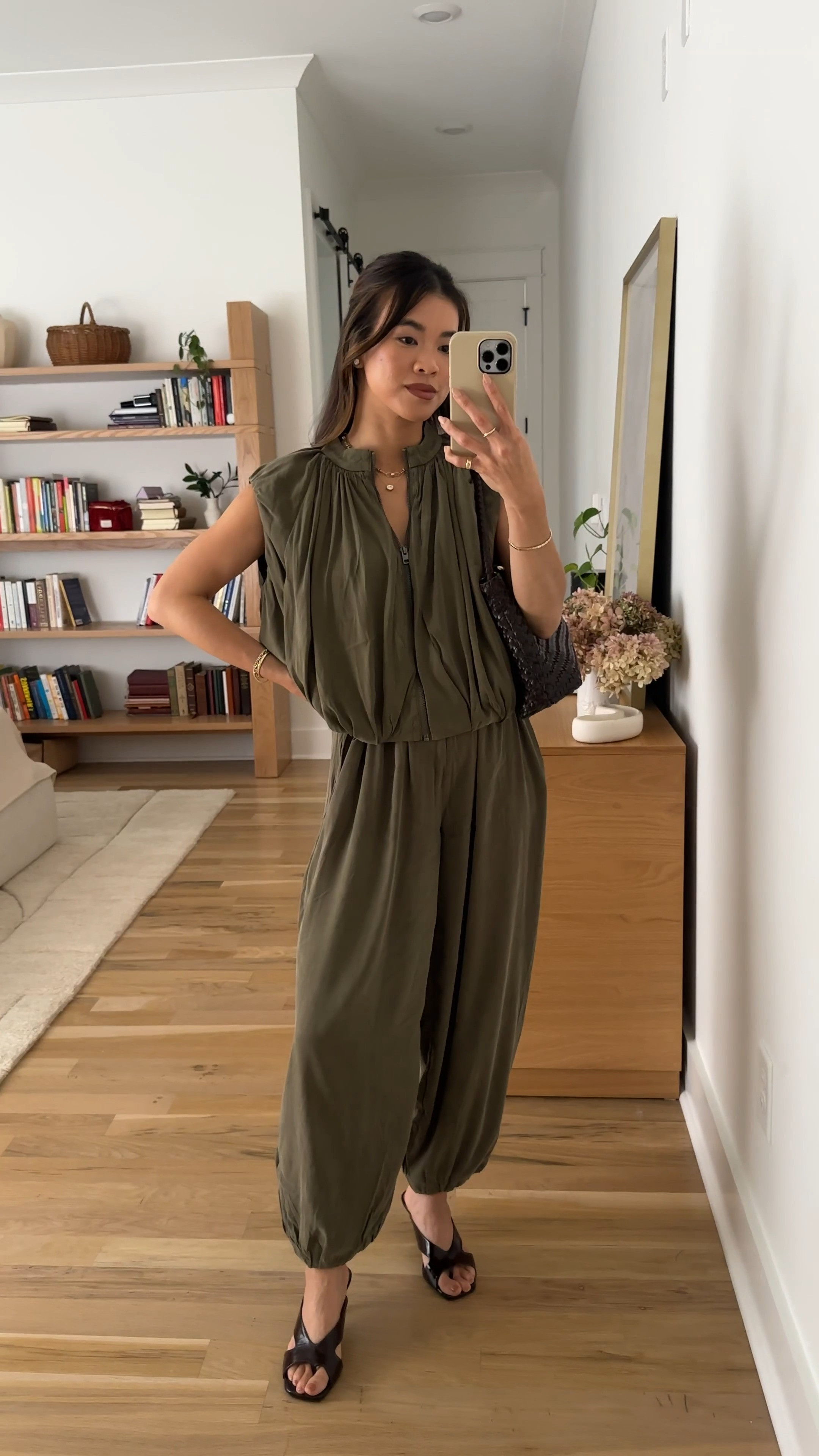 These balloon pants are so fun! I love how they fit on me (I’m 5’2).

Sizing info:
-Evereve Evie Bubble Vest (Size XS in DarkOlive) 
-Evereve Evie Balloon Pant (Size XS in DarkOlive)

Petite style, petite fashion, mom outfit, mom style, petite pants, petite outfit ideas, petite outfits, best pants for petite, petite barrel pants, spring style, spring outfits, vacation outfits, summer outfits, fall barrel pants, fall pants, autumn top, petite fall outfits, balloon pants, evereve,

#LTKootd #LTKSeasonal #LTKPetite