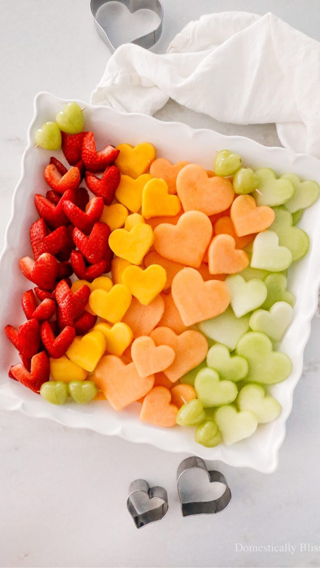 This simple Heart Fruit Board is the perfect fresh fruit treat for a wedding shower, Valentine’s Day brunch, or Galentine’s Day party.

See details:
https://domesticallyblissful.com/heart-fruit-board/

🔗 Join our newsletter: https://domesticallyblissful.com/newsletter/ 



#LTKfoodie #LTKSeasonal #LTKValentine