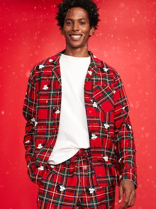 Old Navy x Disney Mickey Mouse & Friends Printed Flannel Pajama Set for Men | Old Navy (US)