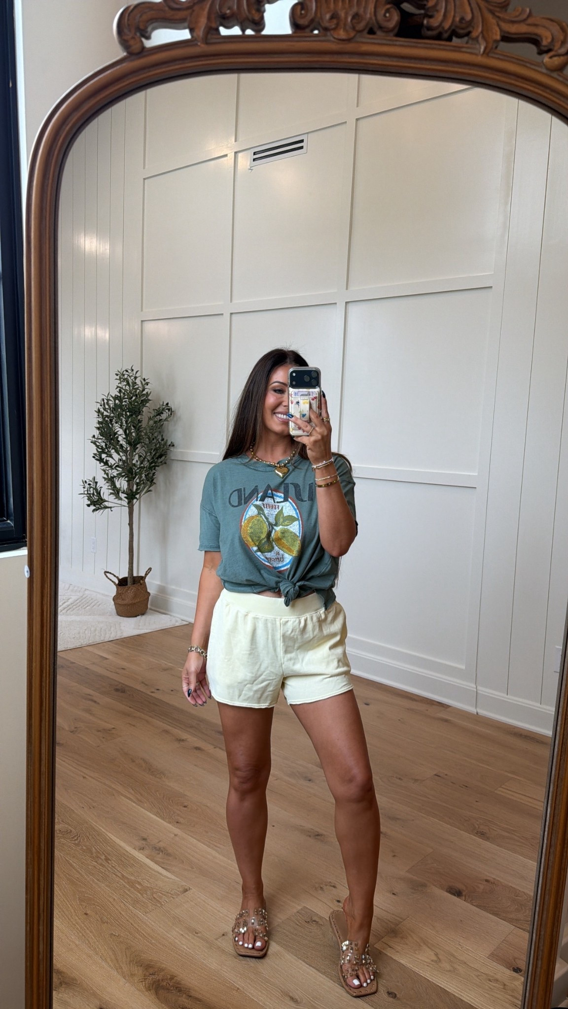 @Aerie is my casual go to!  
#LTKgrwm #LTKootd #LTKMidsize

#LTKOver40 #LTKmomlife #LTKMidsize