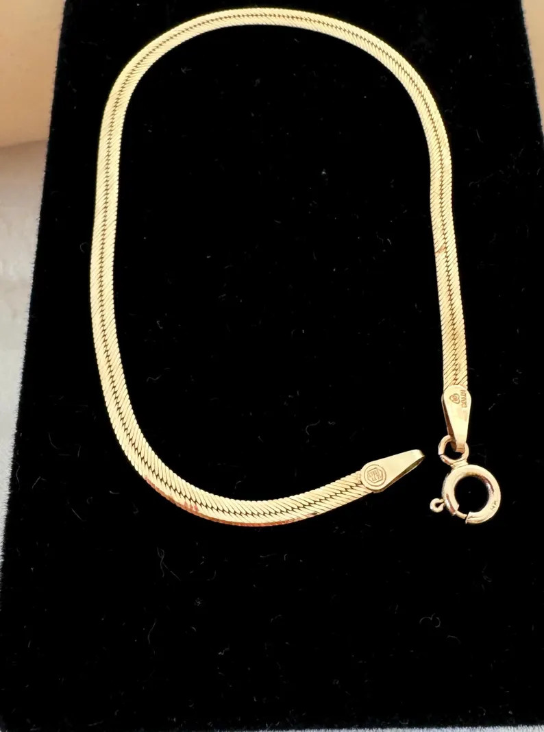 14K Solid Gold Herringbone Flat Chain Bracelet Solid Yellow Gold 2.43 Grams Length 6.75 X 0.09 Vi... | Etsy (US)