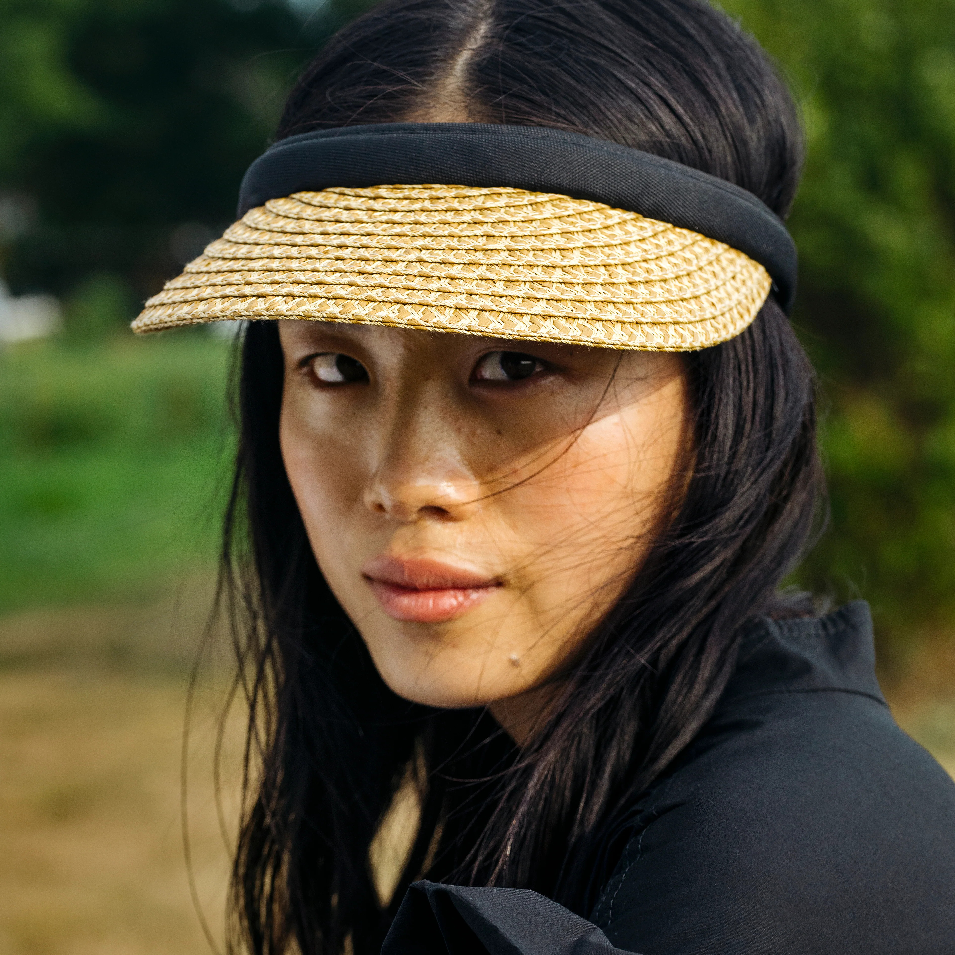Bradfield Visor | Women's Raffia Straw Visor | Natural Black | Eric Javits | Eric Javits