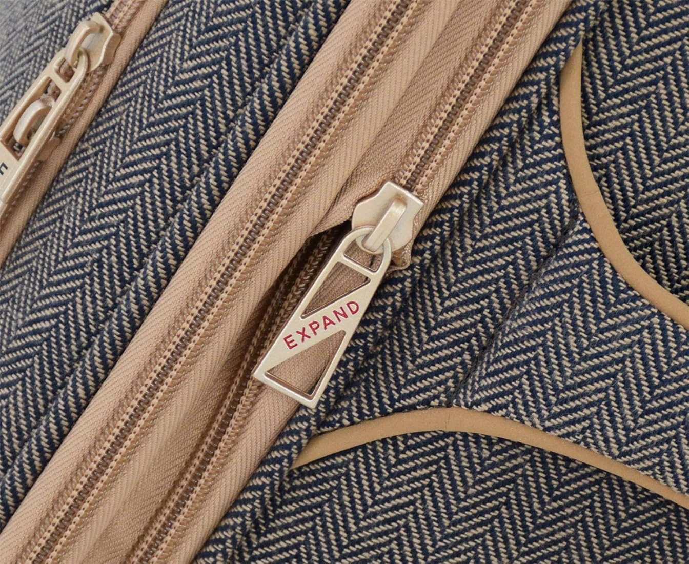 London Fog Kensington Navy Sand Herringbone 20" Expandable Spinner Carry, 20 Inch | Amazon (US)