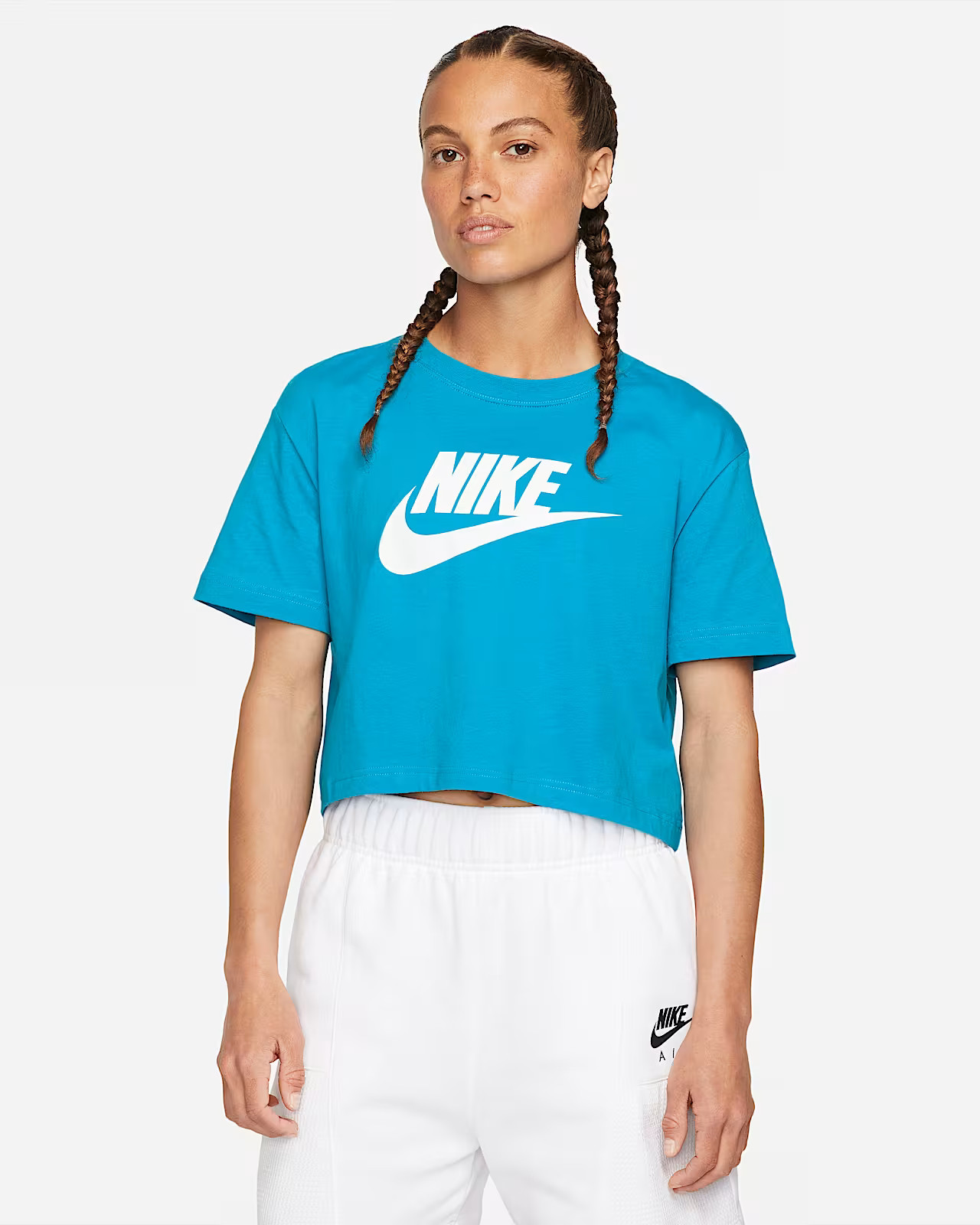 Nike Sportswear Essential Women's Cropped Logo T-Shirt. Nike.com | Nike (US)