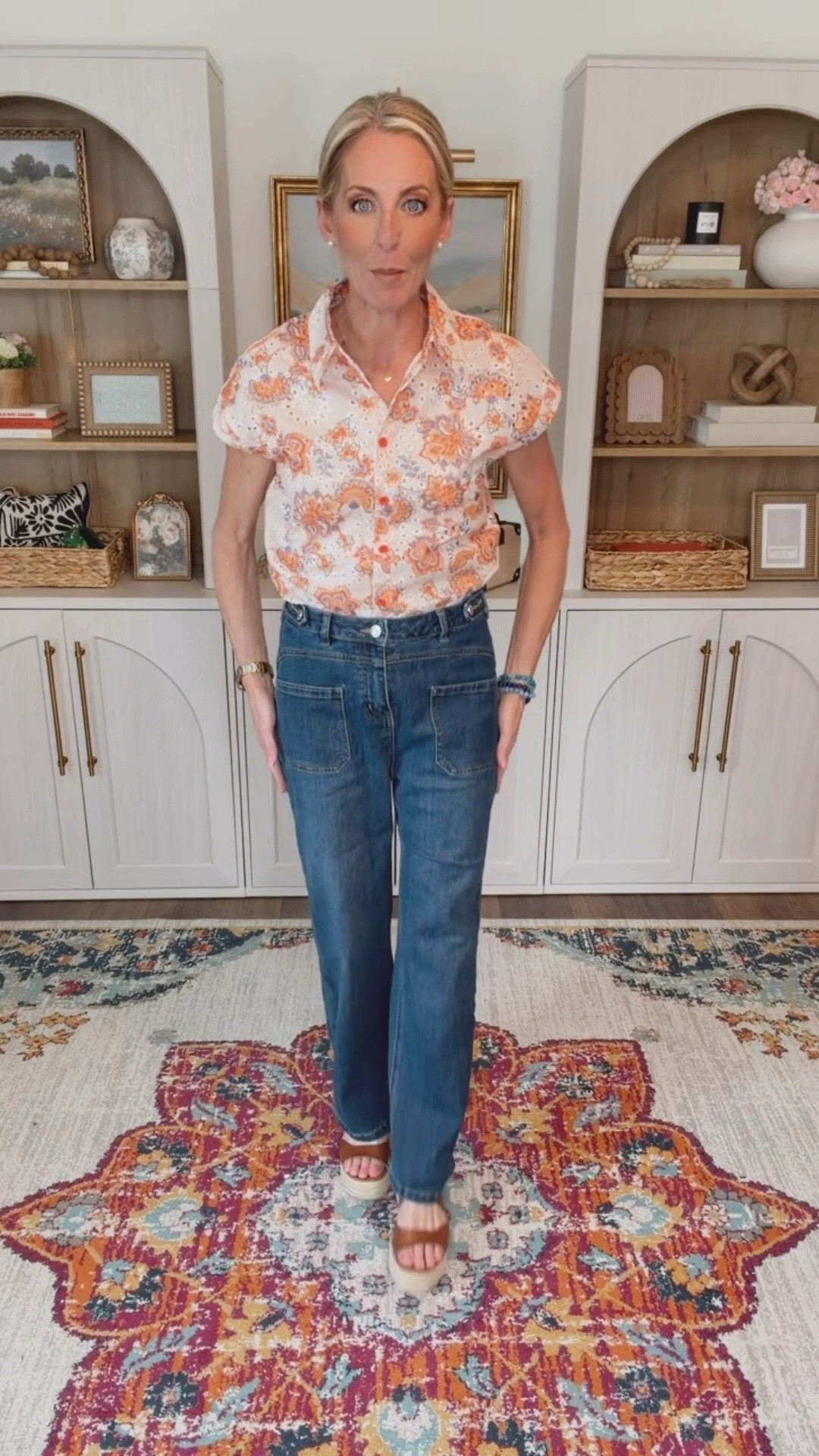 49-year-old mom Friday casual. An easy Amazon top under $15 + my favorite look-alike denim for less. Simple, comfortable, and exactly what I’m wearing on repeat this season. Comment FRIDAY and I’ll send the links.

Full try-on in stories.
Follow @lightandlifestyled for more everyday outfits.


#LTKmomlife #LTKgrwm #LTKOver40