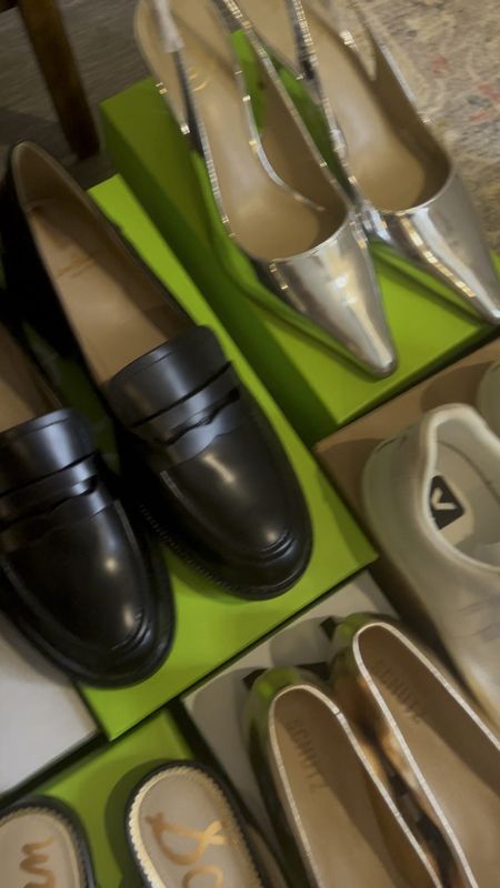 Shoe selects for Fall!! Metallics, loafers, ballet flats

#LTKshoecrush #LTKunder100 #LTKBacktoSchool