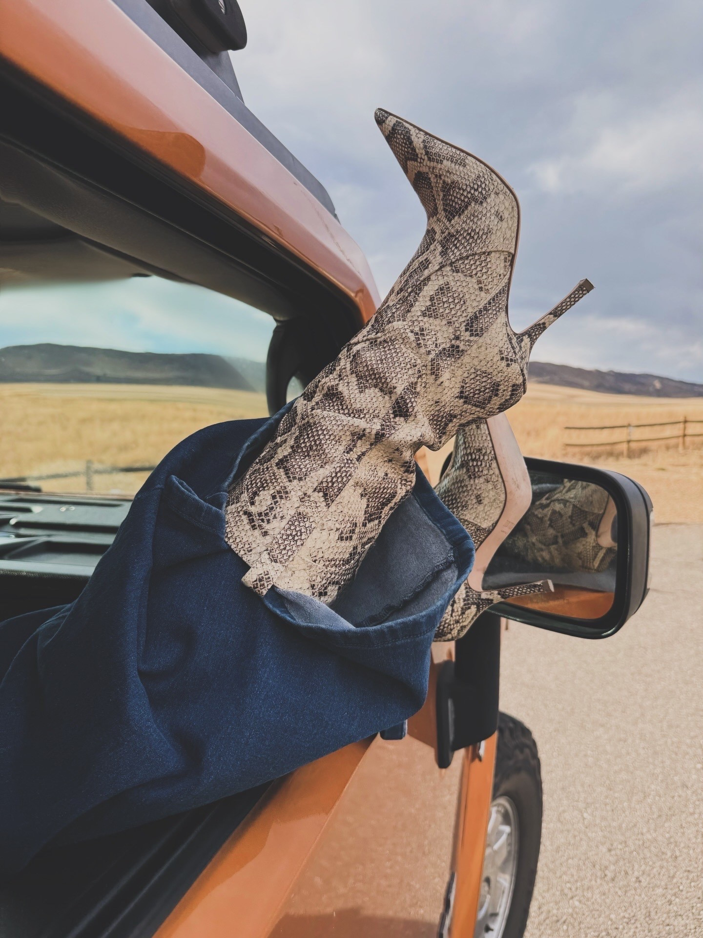 These boots were made for walking 🌾 

#LTKmomlife #LTKootd #LTKOver40