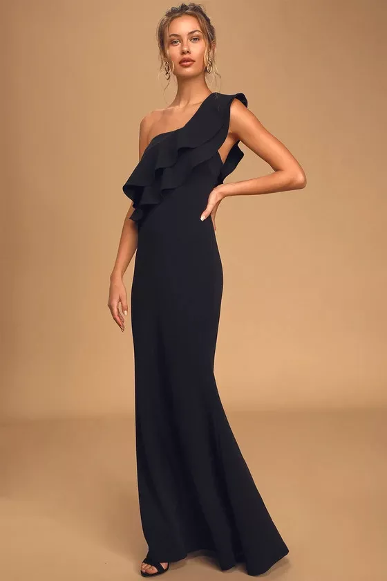 Sexy Sophistication Black Lace Strapless Trumpet Maxi Dress