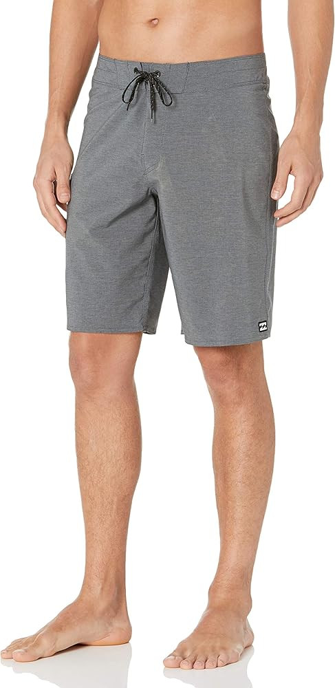 Billabong Men's Classic 4-Way Stretch Boardshort, 20 Inch Outseam | Amazon (US)