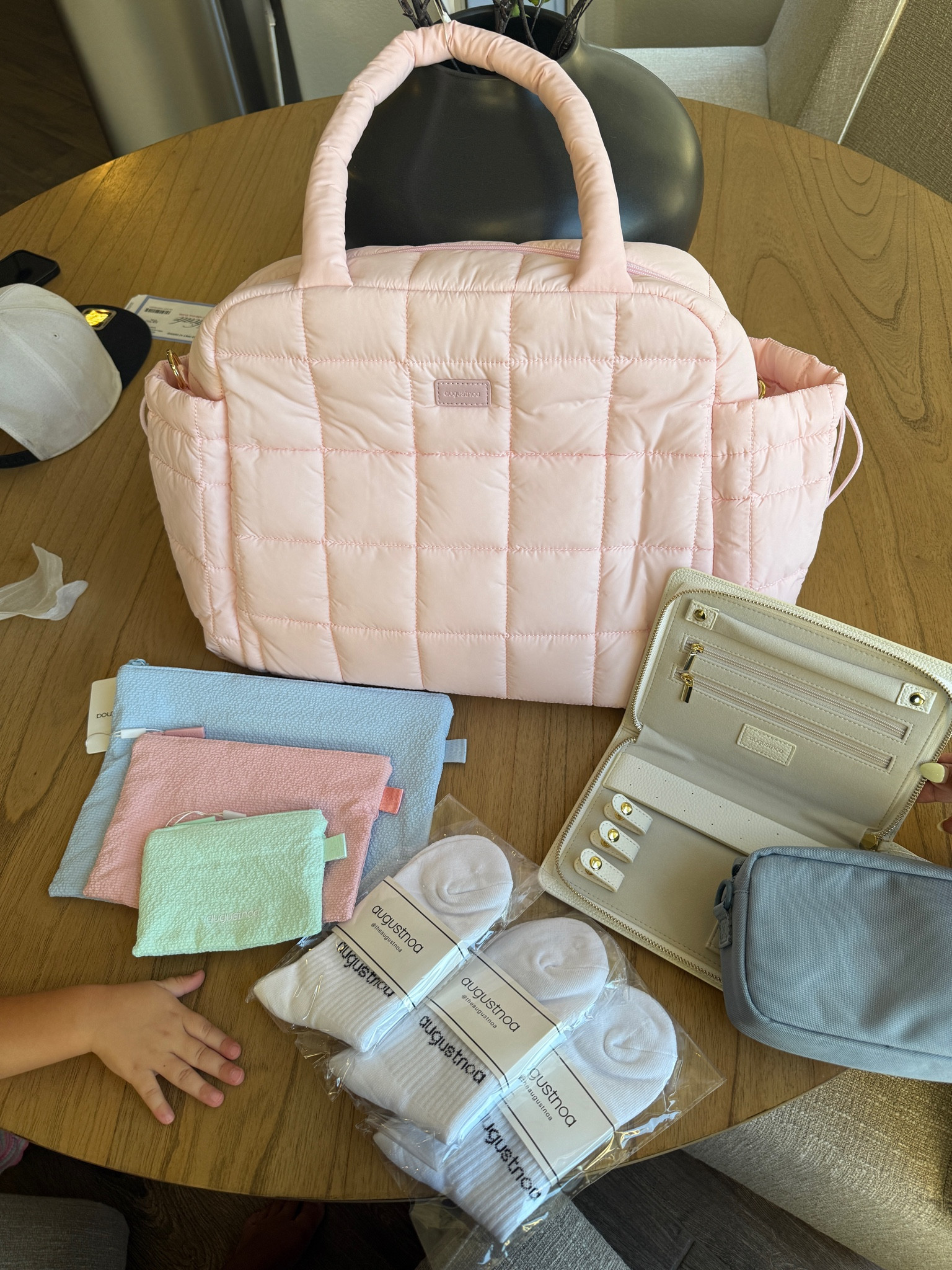 So excited to be apart of the Augustnoa fam! Use code YAMI15 for 15% off!! 

#LTKFindsUnder100 #LTKSaleAlert #LTKActive