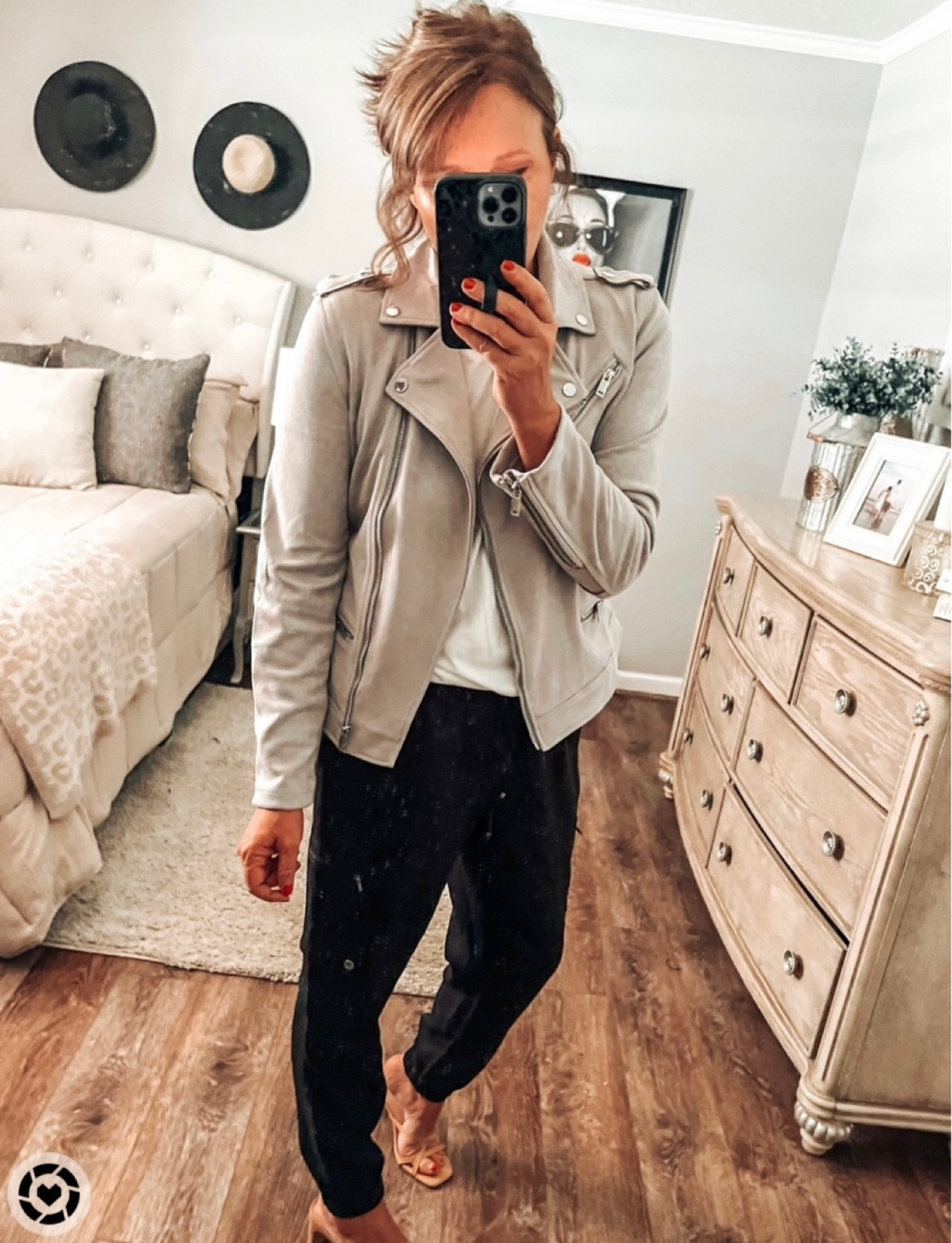 TENCEL joggers from Banana Republic Factory, comes in more colors fits tts—ON SALE OVER 60% off. Styled with  a faux suede moto jacket with The Drop neutral heels, Amazon Essentials tees

Casual workwear, work outfit, business casual, date night, sale, weekend outfit, Amazon Fashion, amazon finds, fashion over 40

#LTKunder50 #LTKstyletip #LTKsalealert

#LTKHoliday #LTKGiftGuide #LTKCyberWeek