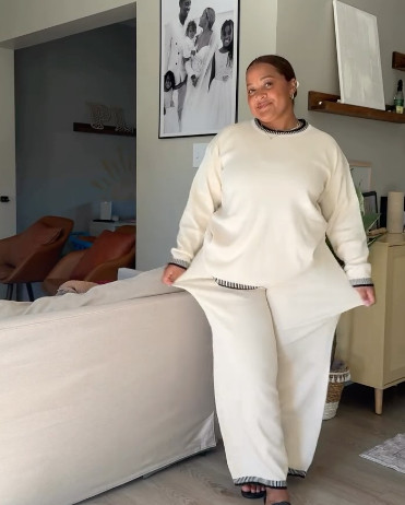 Cozy vibes in this cream set ✨ Perfect for midsize petite comfort.  

 #LTKMidsize #LTKPetite
